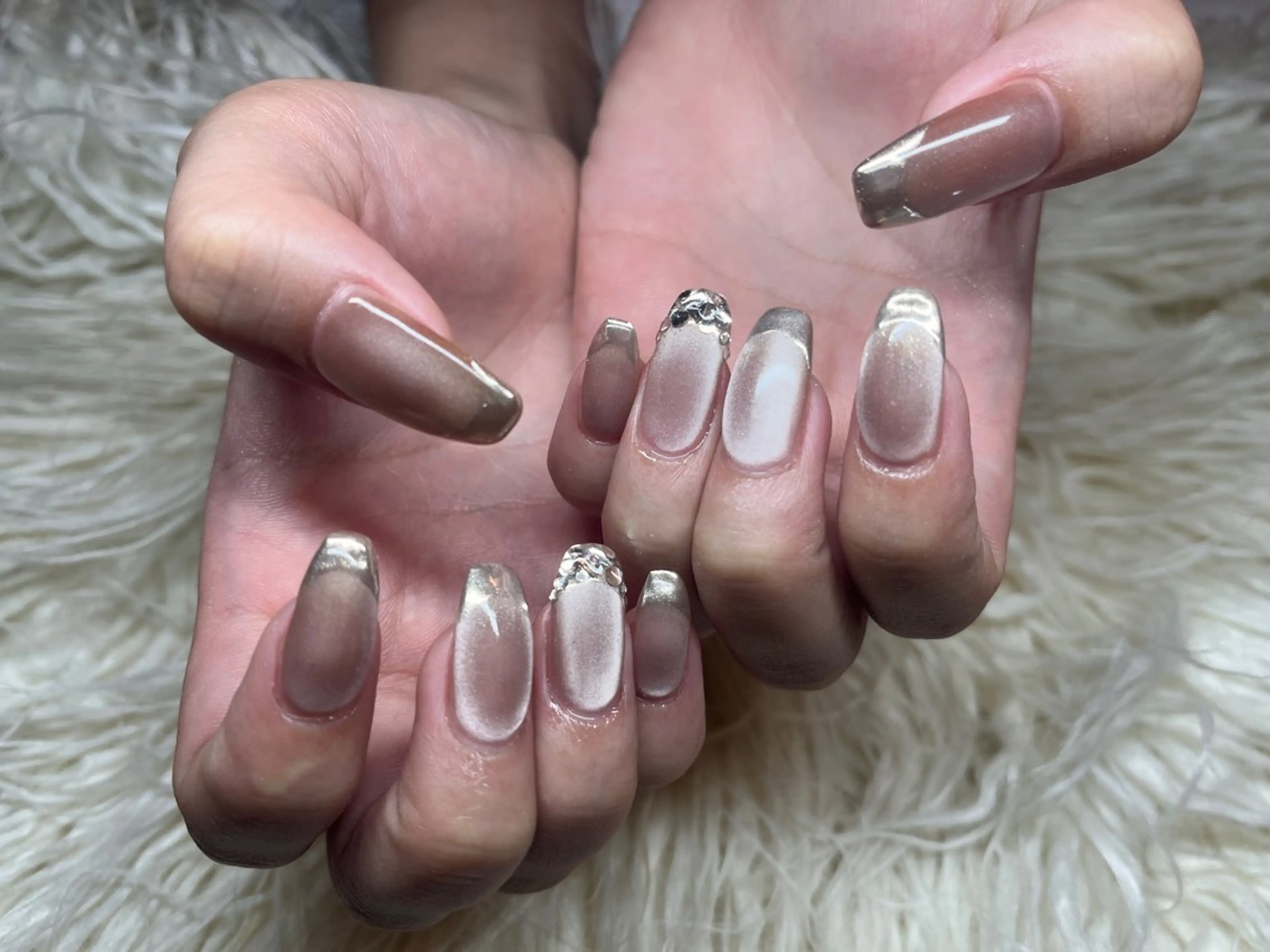 ネイル フレンチネイル マグネットネイル ミラーネイル ストーンネイル ハンドネイル Nail salon LuaRのネイルデザイン