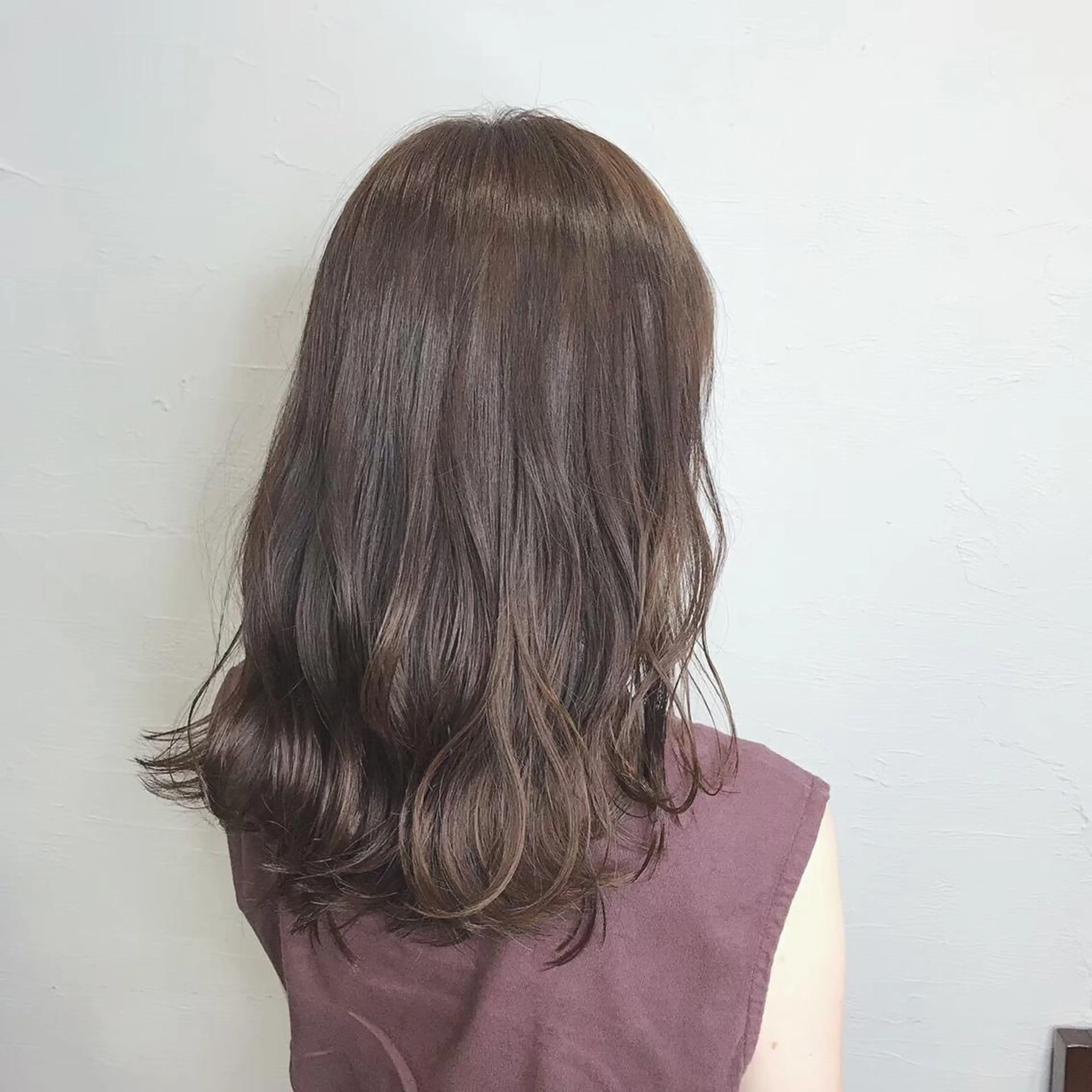 セミロング カット ヘアカラー トリートメント シンタニ ナオトのヘアスタイル