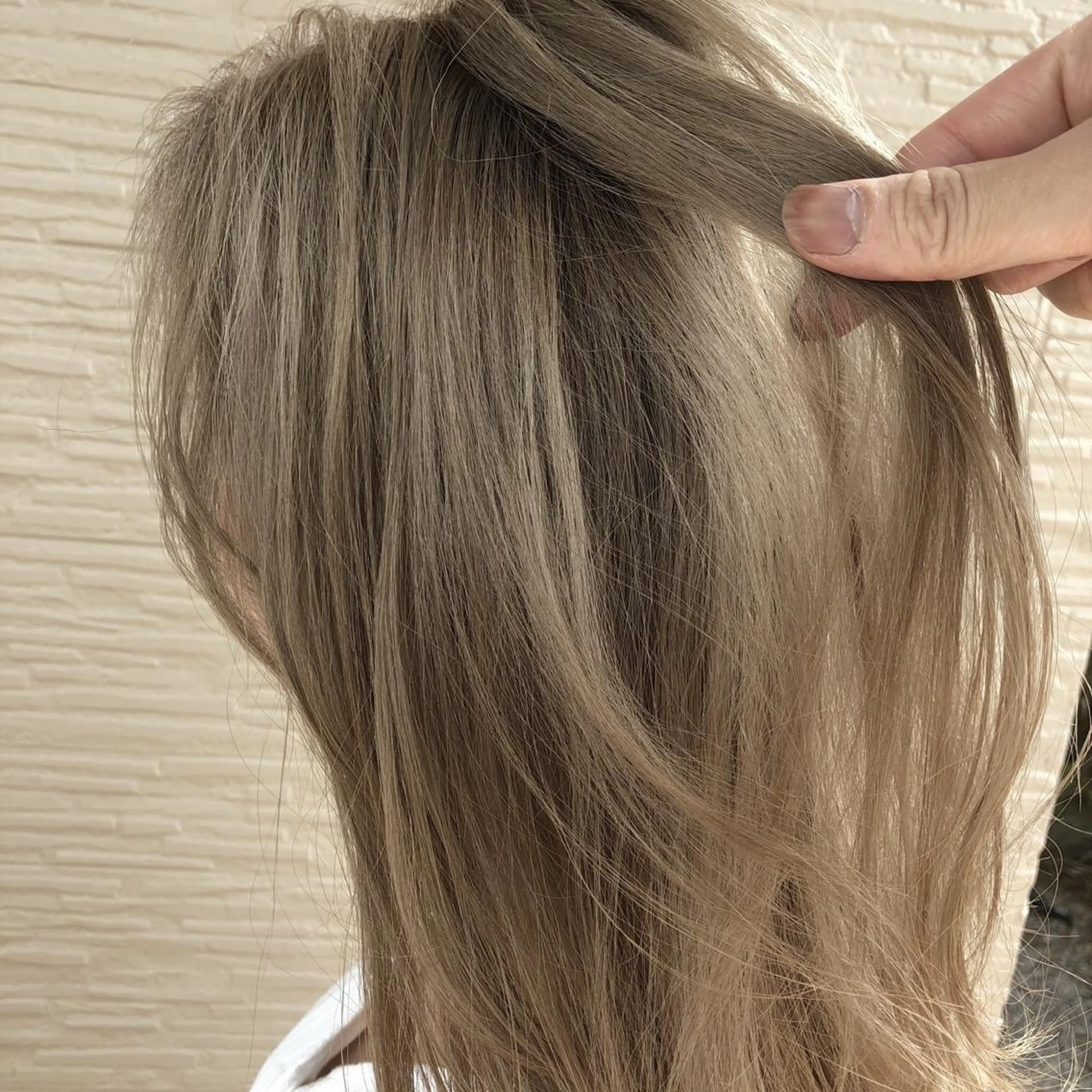 ロング カラー 4-rest garden （フォーレストガーデン）所属・金井 直樹のヘアスタイル