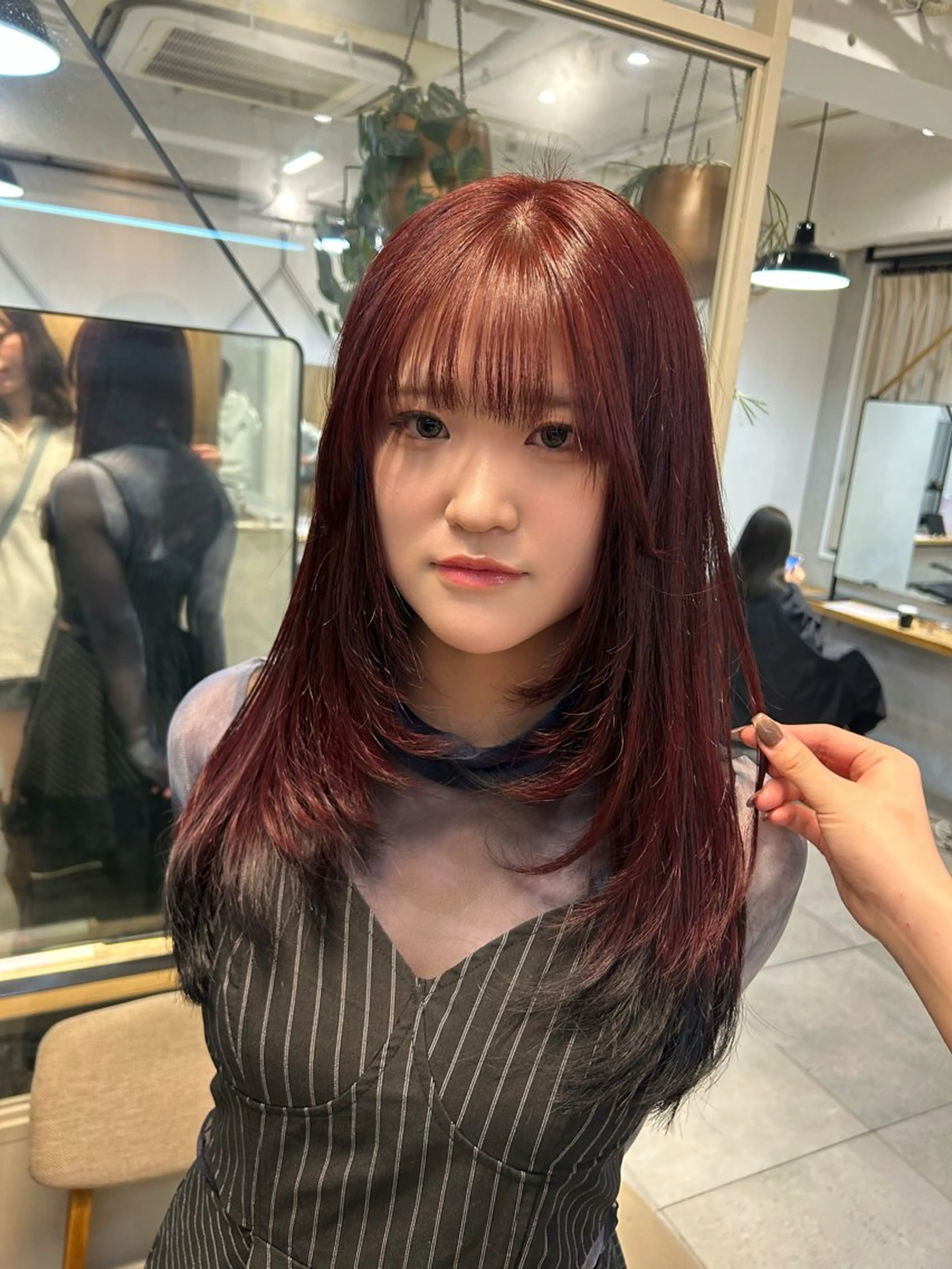 ロング レイヤーカット カット ヘアカラー トリートメント Lomalia Yuukaのヘアスタイル