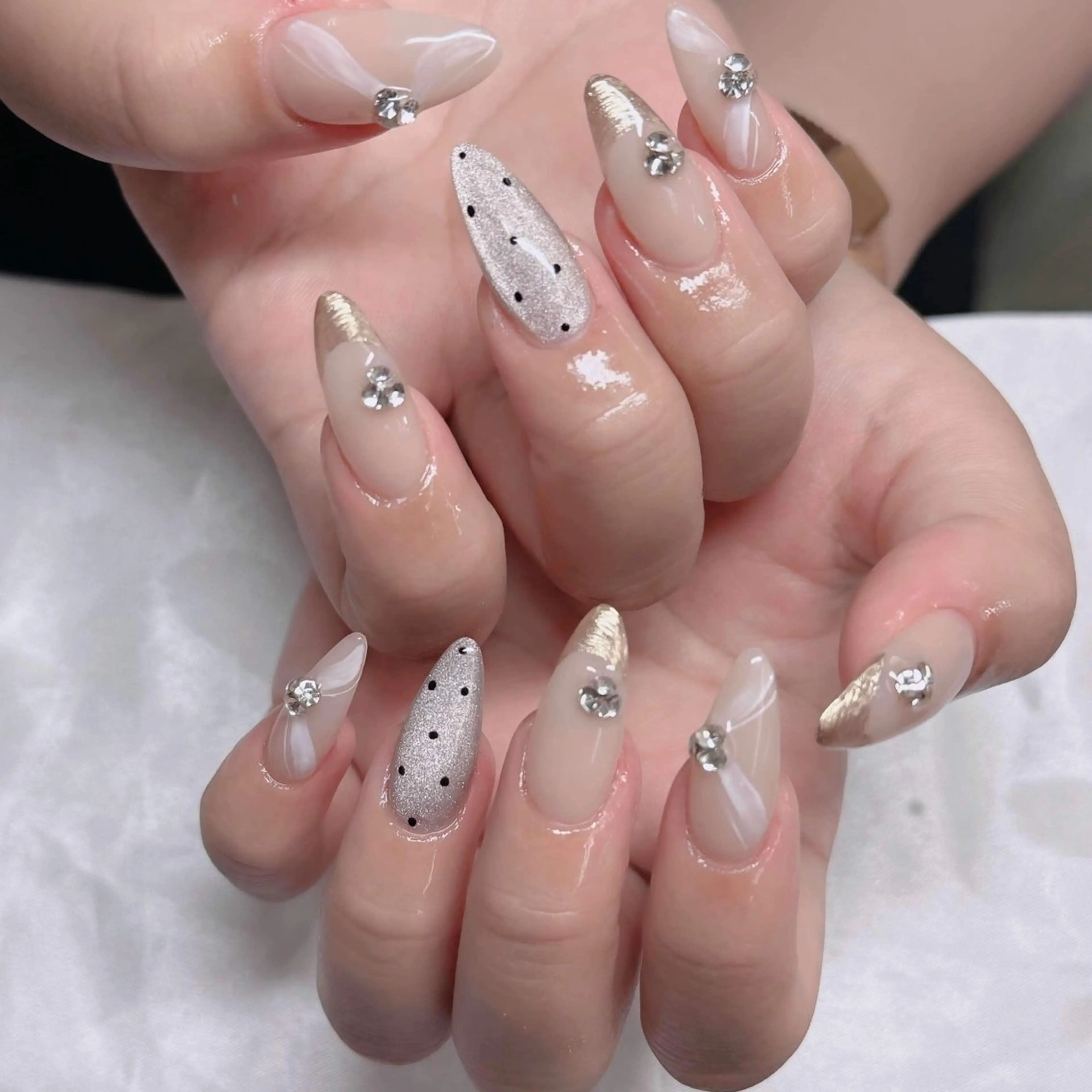 ネイル ロングネイル マグネットネイル リボン 夏ネイル スーパーロングネイル ハンドネイル Hani Nail XUKAのネイルデザイン