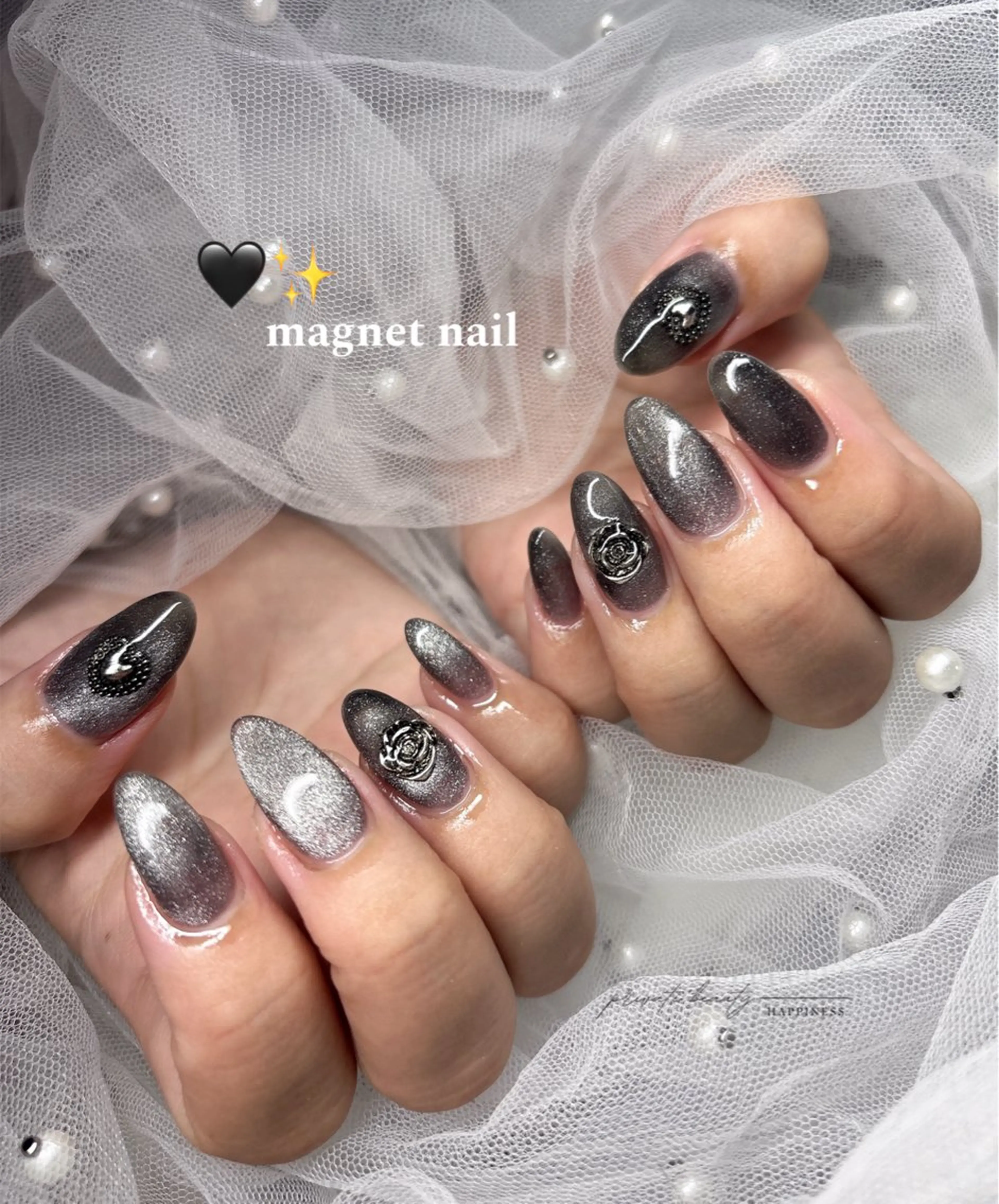 ネイル アートネイル ジェルネイル ロングネイル マグネットネイル スカルプネイル ハンドネイル happiness nailのネイルデザイン