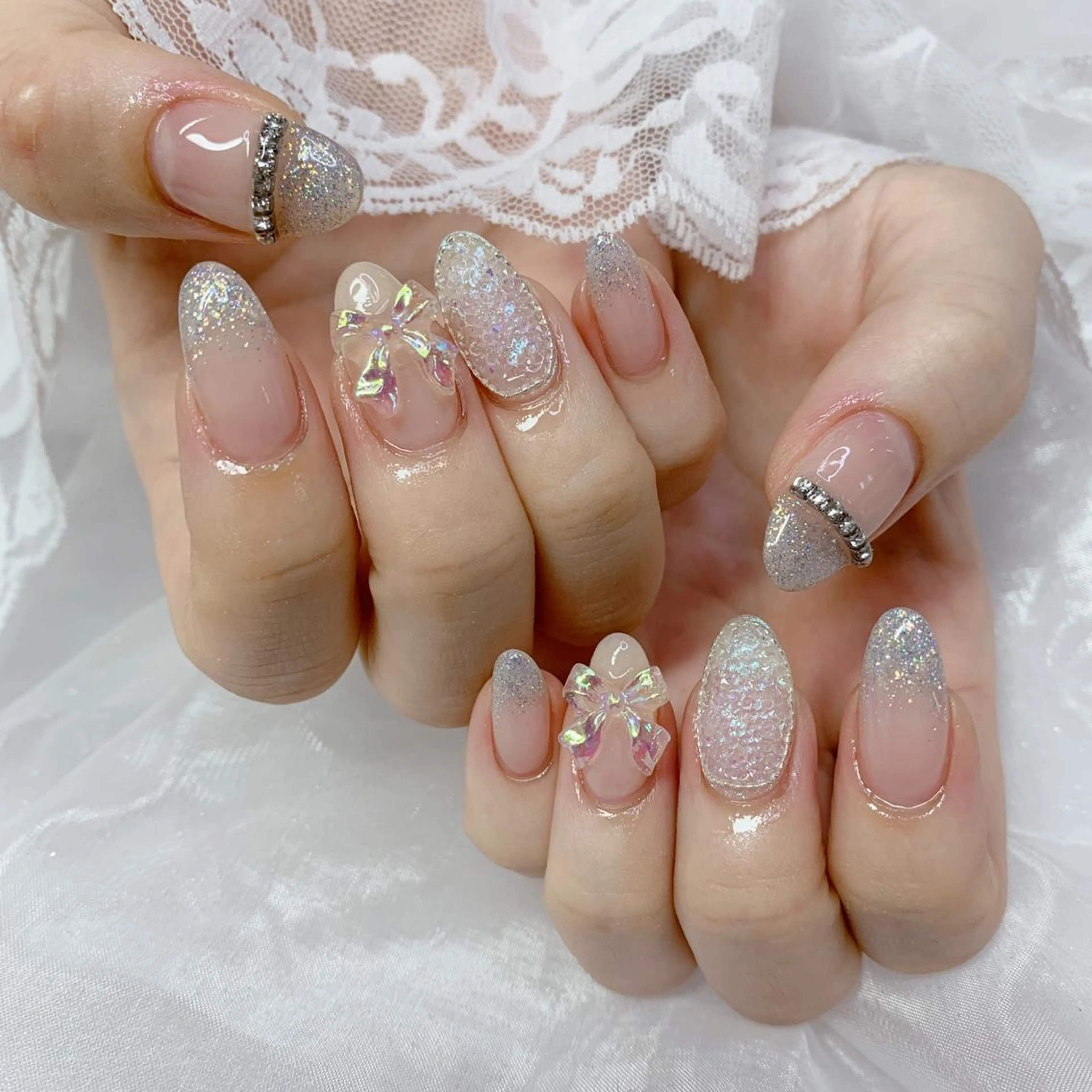 ネイル リボン ハンドネイル La neige* yuki 🥯🍑のネイルデザイン