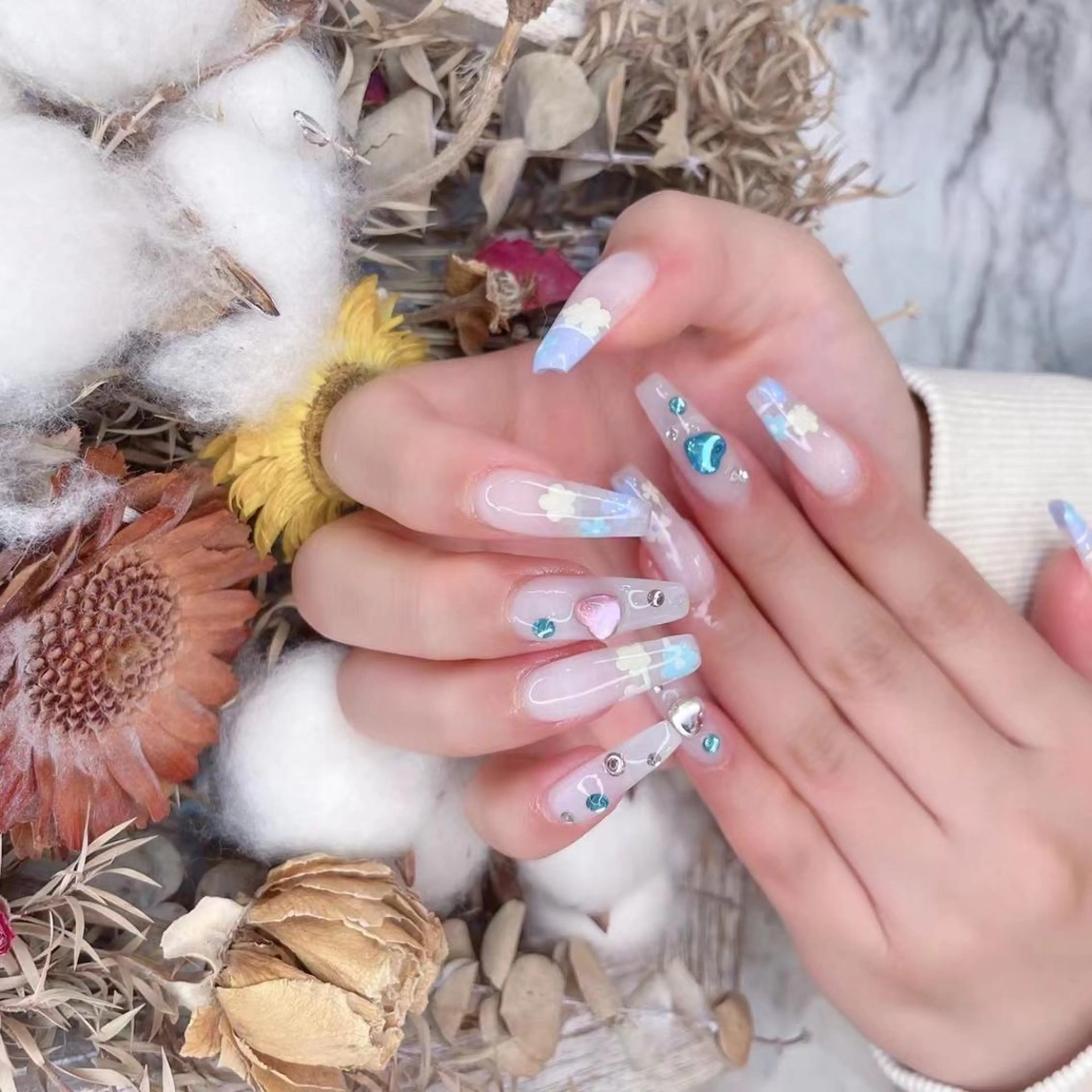 ネイル パステルネイル ホワイト Babarla Nailのネイルデザイン