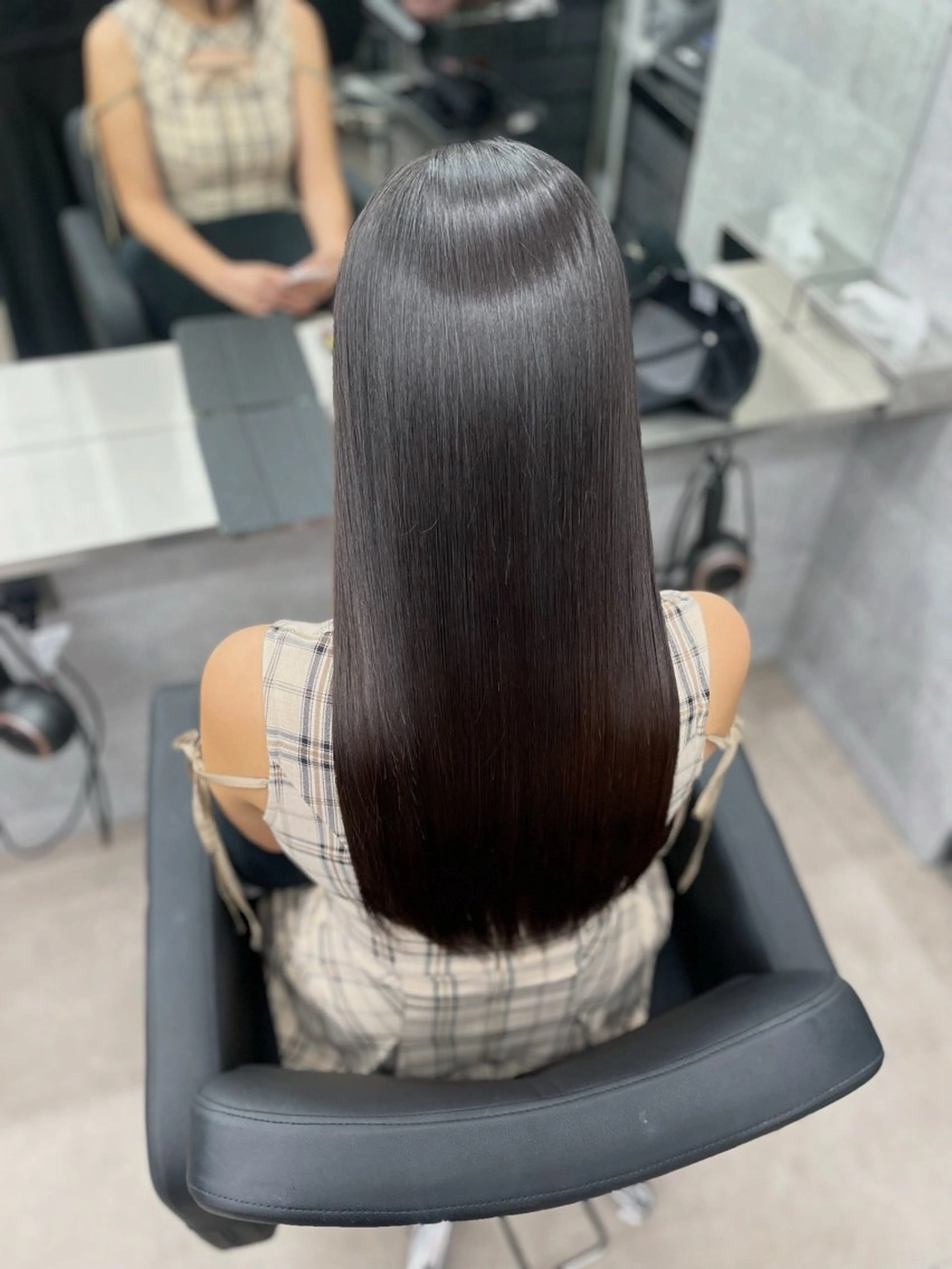 ロング カット 縮毛矯正 トリートメント ✨髪質改善 艶髪ロング✨イリスのヘアスタイル