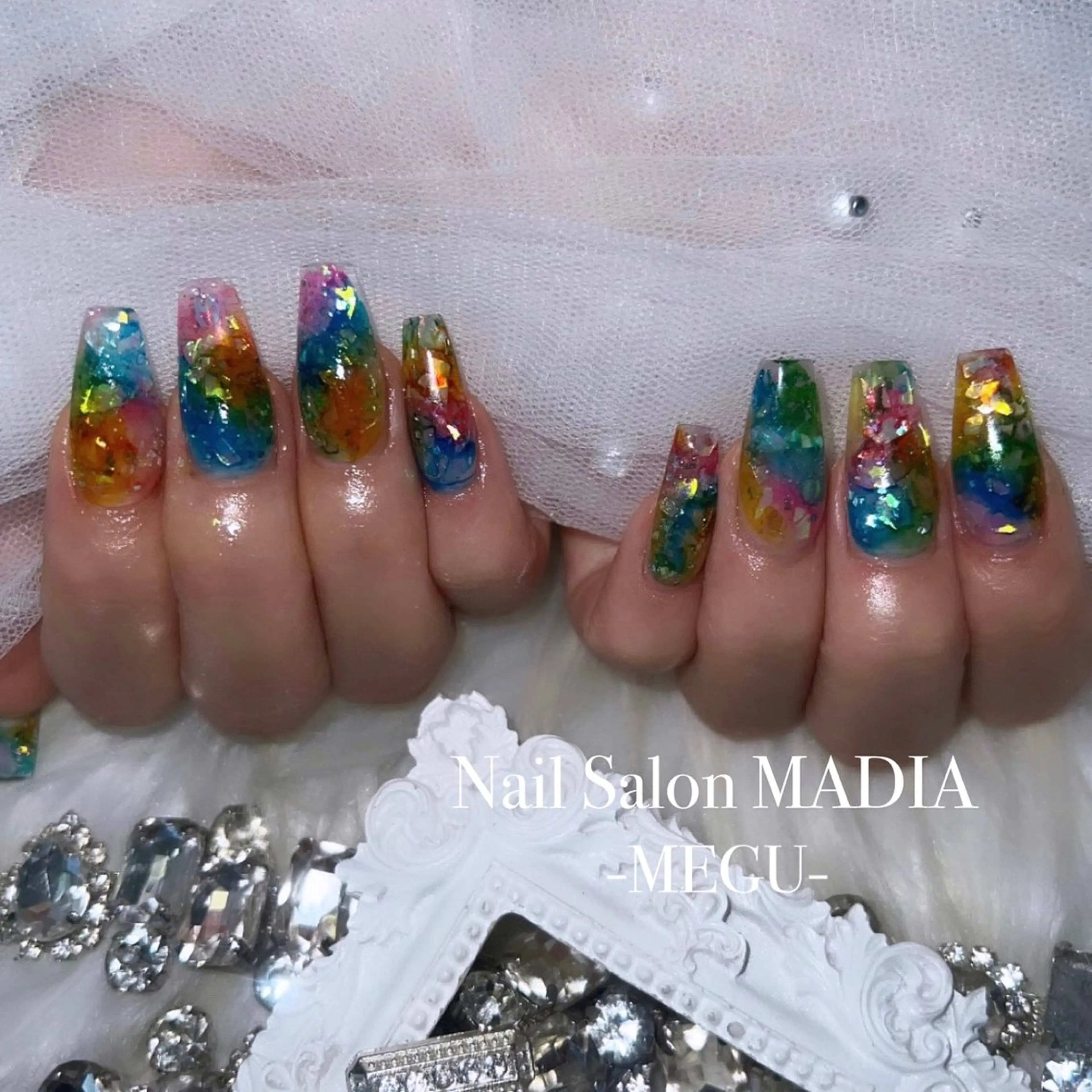 ネイル MADIA藤沢所属・MADIA MEGUのネイルデザイン