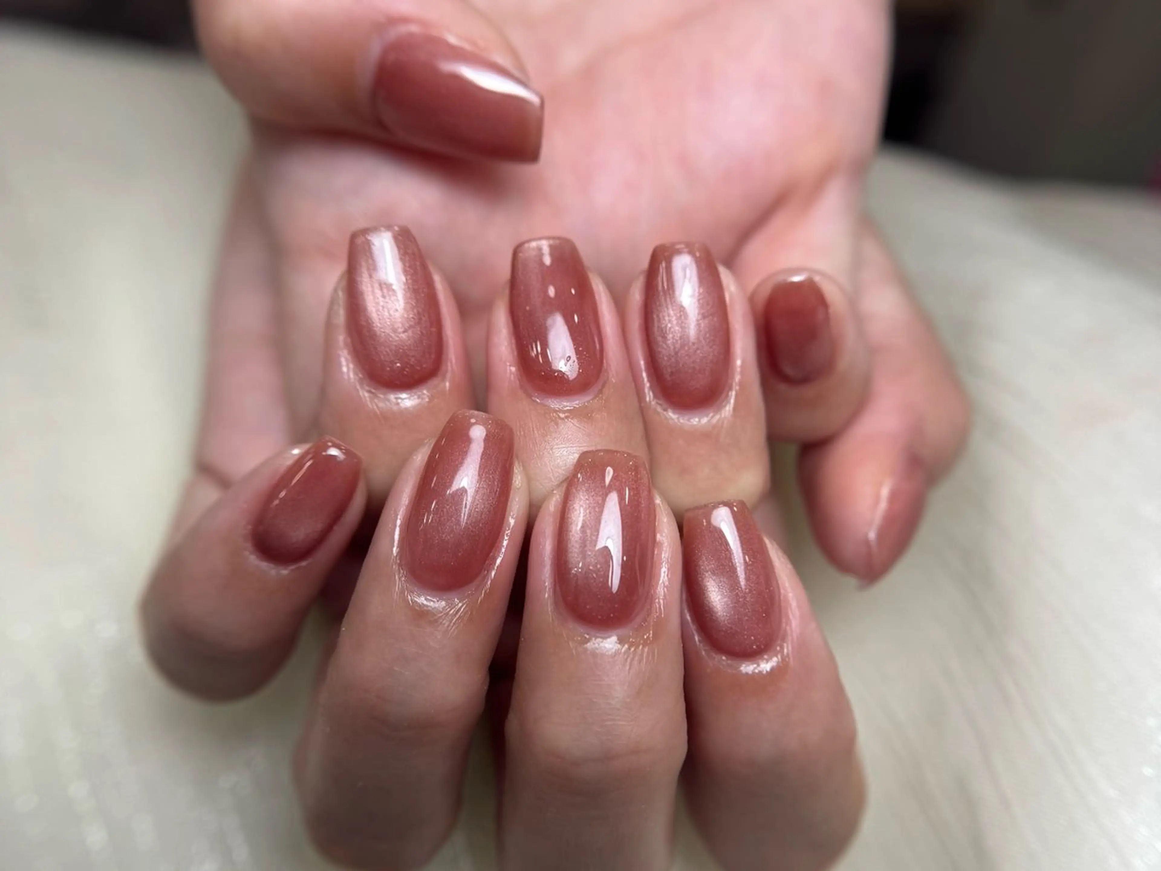 ネイル オーロラネイル フットネイル フレンチネイル ジェルネイル ガラスフレンチ Michi_Nails_Salon所属・Michi Nail Staffのネイルデザイン