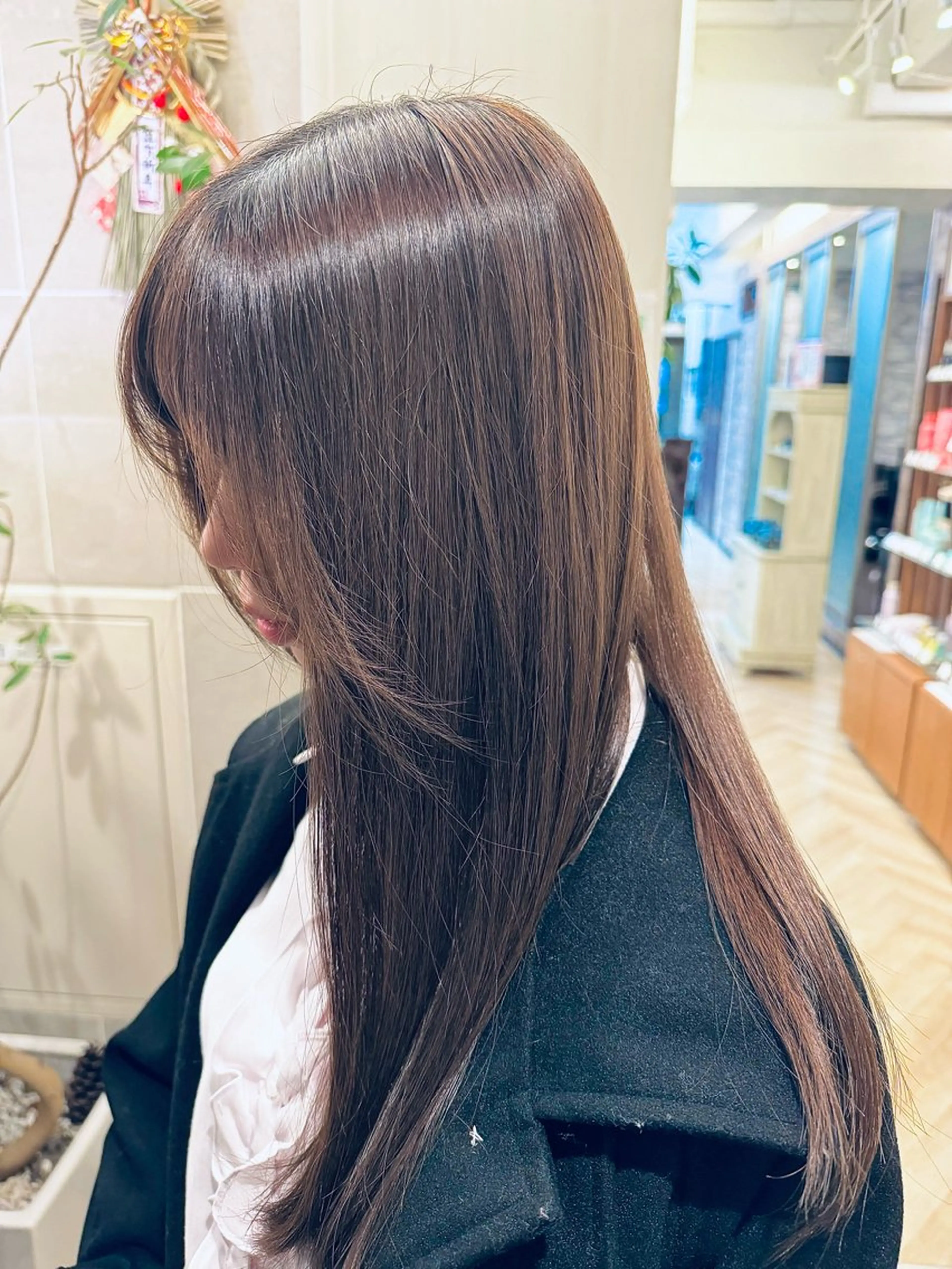 ロング CHARA Chalone池袋店所属・髪質改善池袋𓊆石原 大士𓊇ダブルカラーのヘアスタイル
