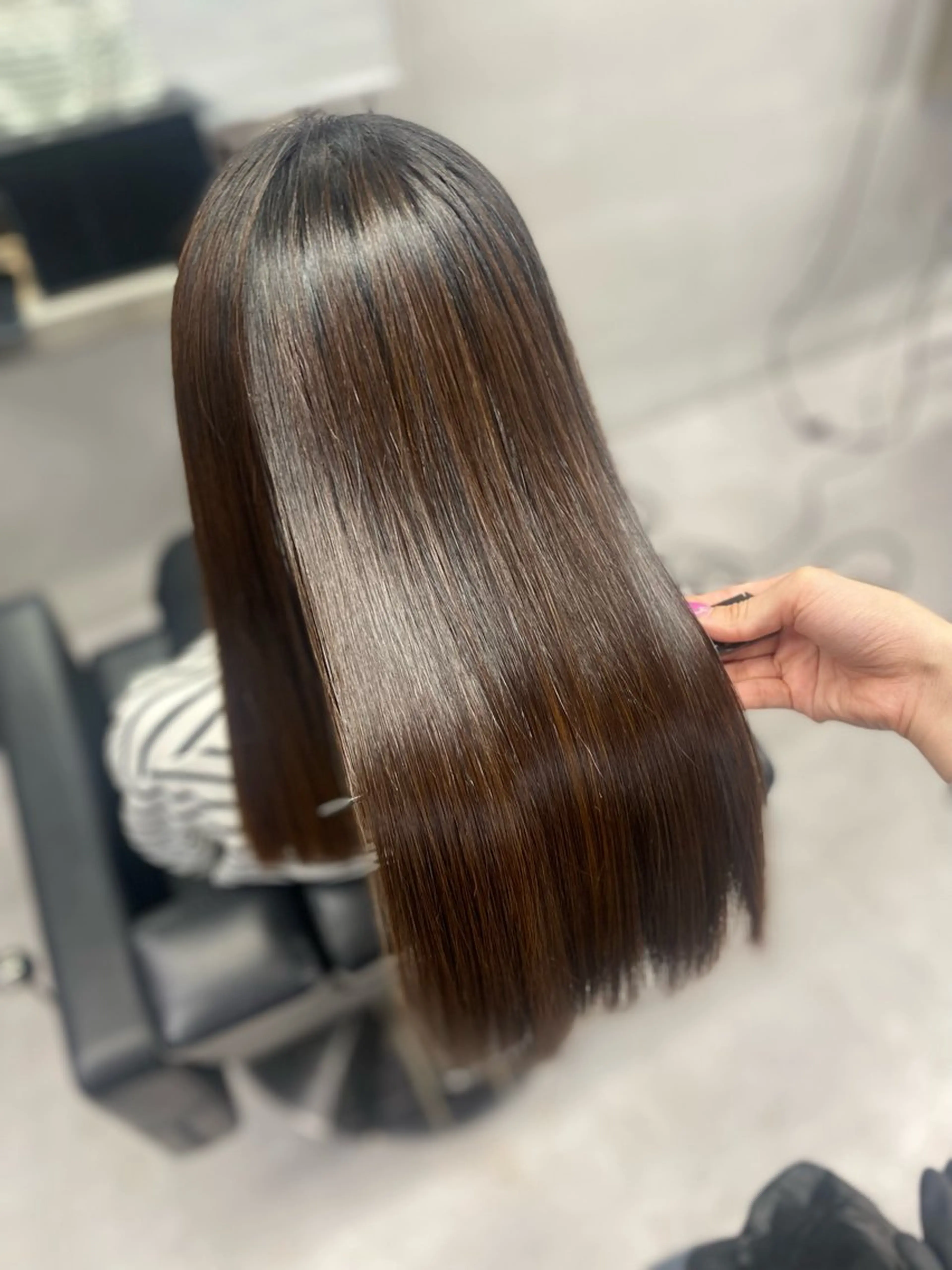 ロング 艶髪/縮毛矯正 🫧辻野海羽のヘアスタイル