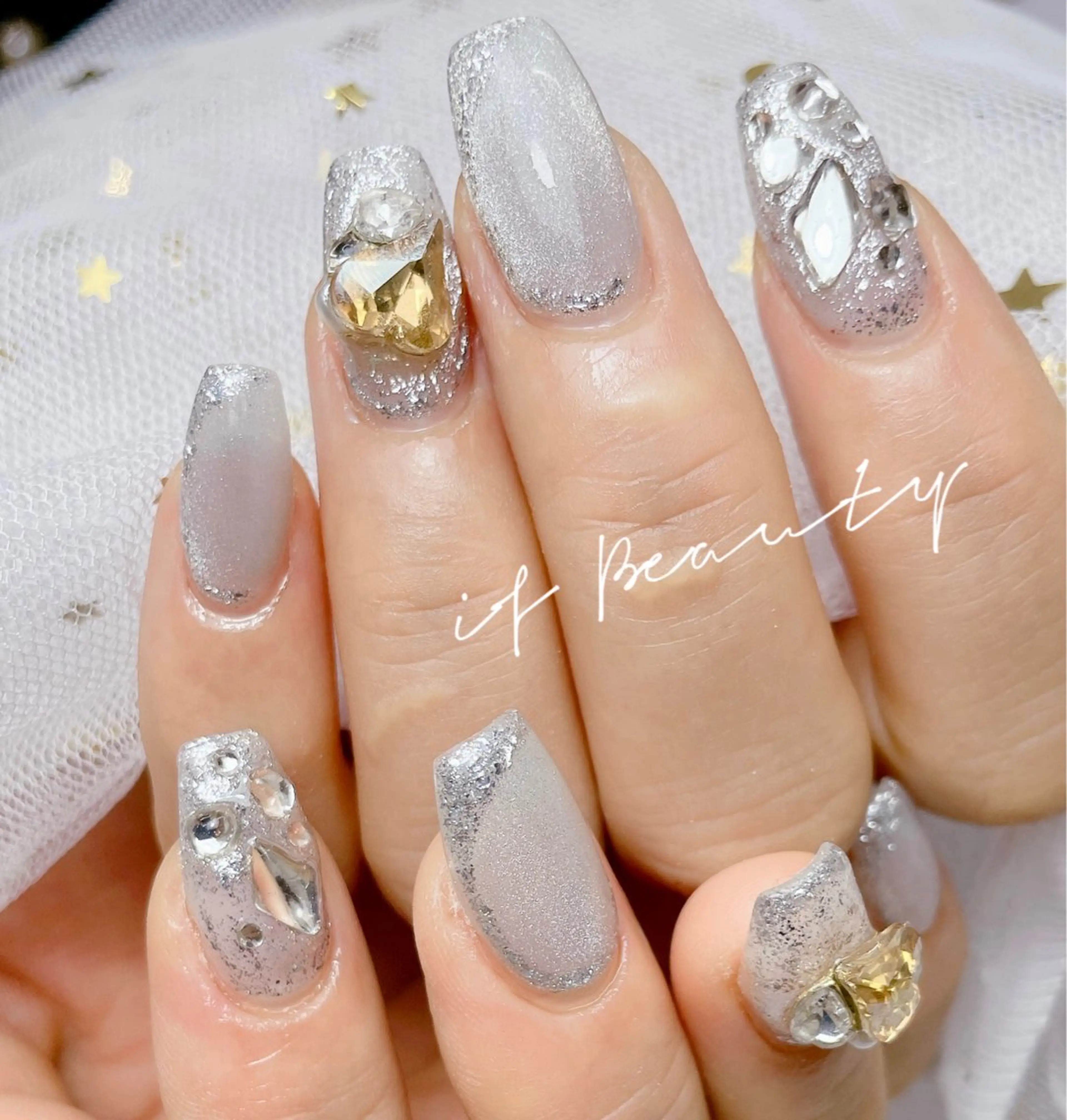 ネイル キラキラネイル ラメ(グリッター) マグネットネイル If beauty salon1号店所属・イフ ビューティーのネイルデザイン