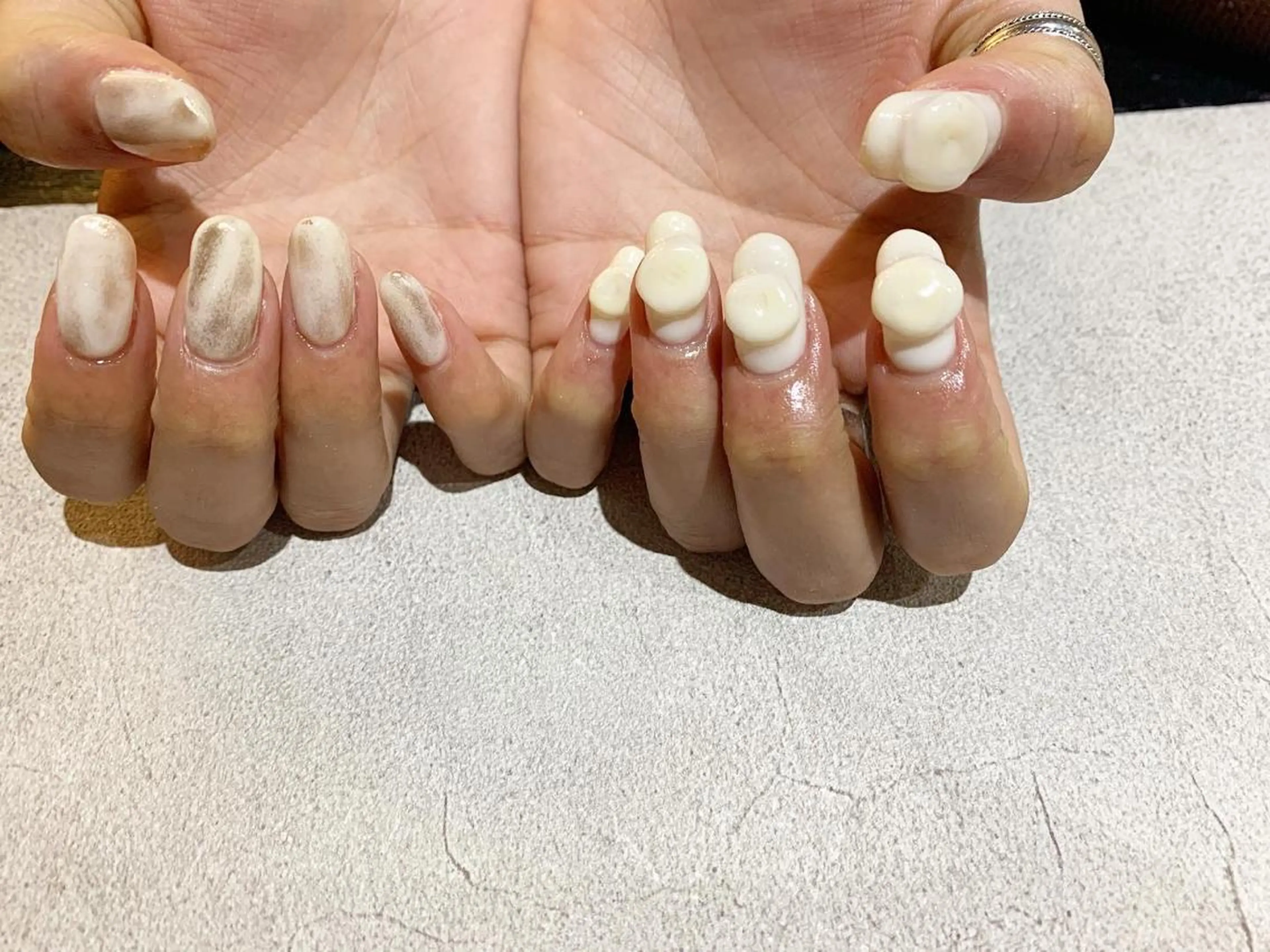 ネイル ストーンネイル Hair＆Esthe＆Nail　Garden所属・Garden Takeuchiのネイルデザイン