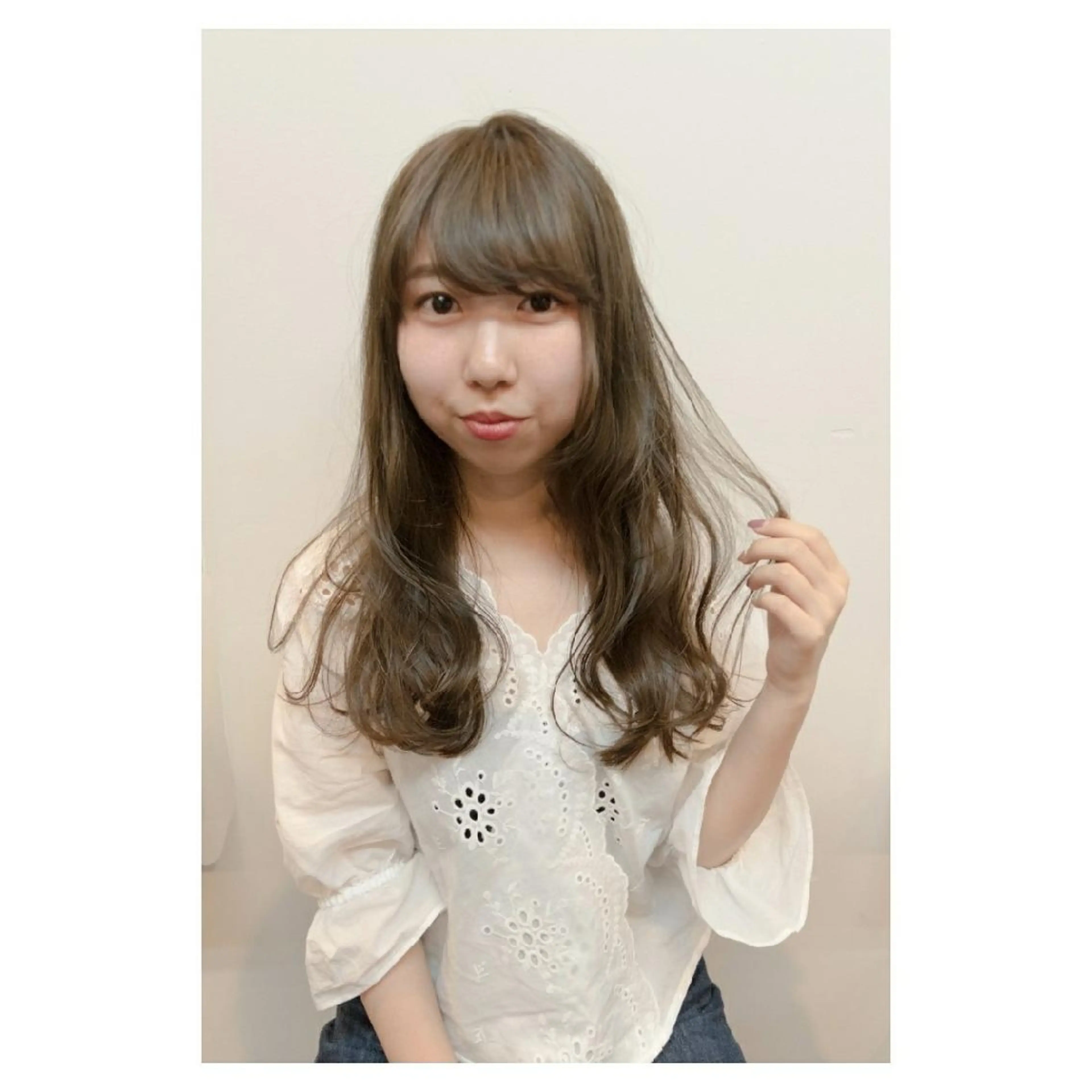 セミロング カラー ブルーカラー ブルージュ 透明感カラー ハイライトカラー ハイライト 原田 祥彰のヘアスタイル