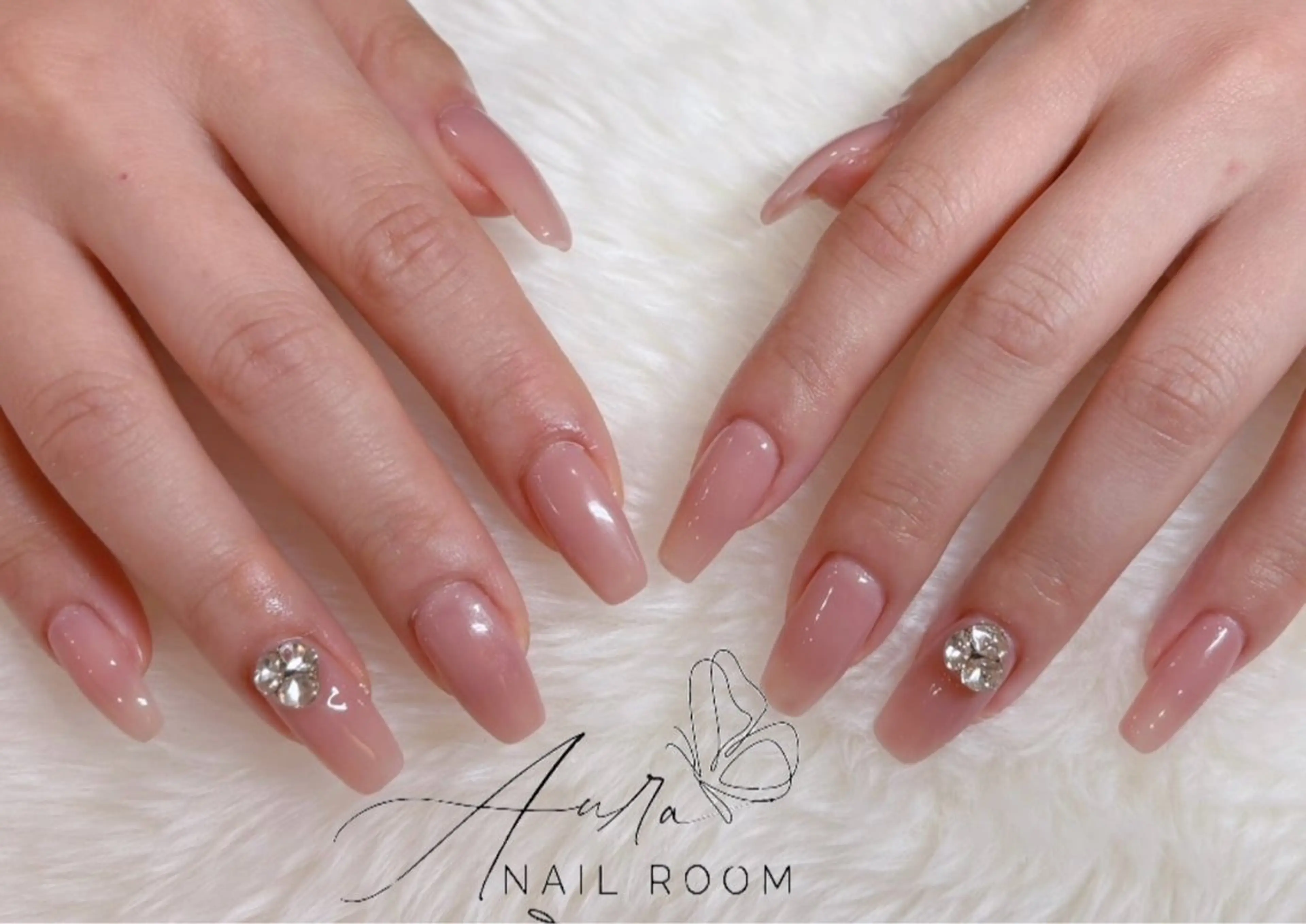 ネイル Aura nail room所属・Lu naのネイルデザイン