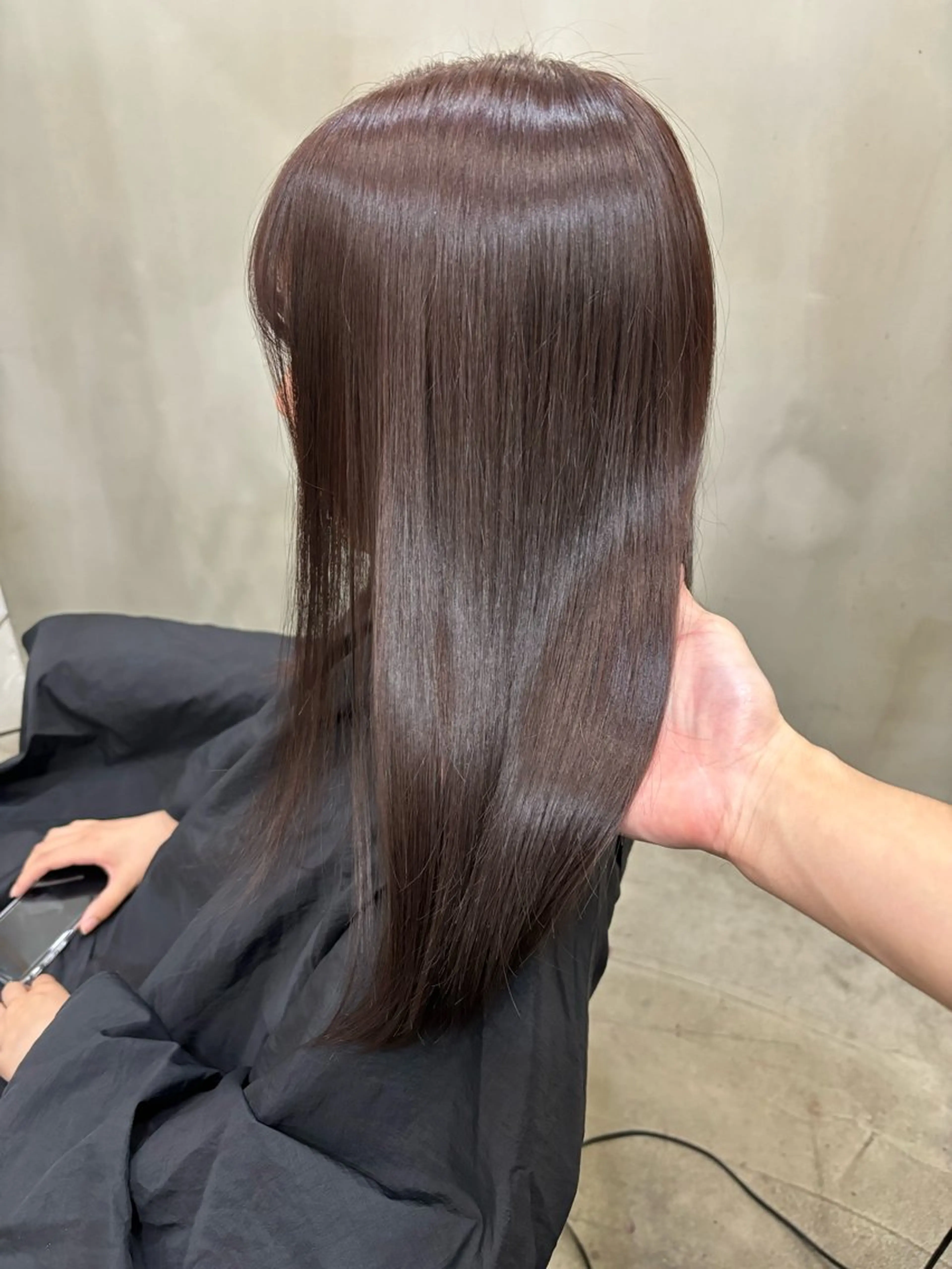 ミディアム カラー ブラウンカラー ピンクカラー ピンクブラウン ヘアカラー VOYAGE所属・中園 康のヘアスタイル