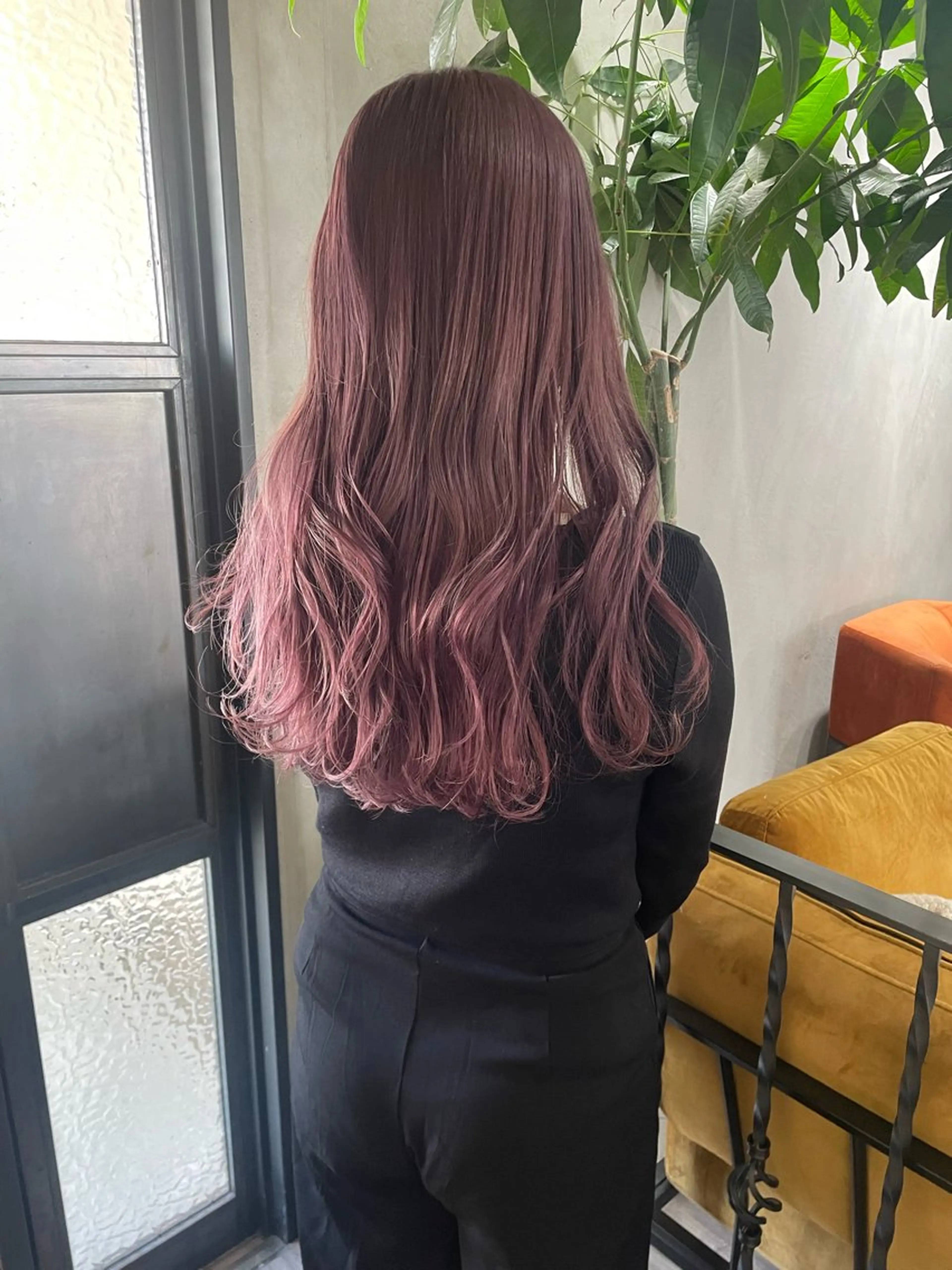 ロング カラー SALOWIN新潟万代店所属・SaKiho 🎀のヘアスタイル
