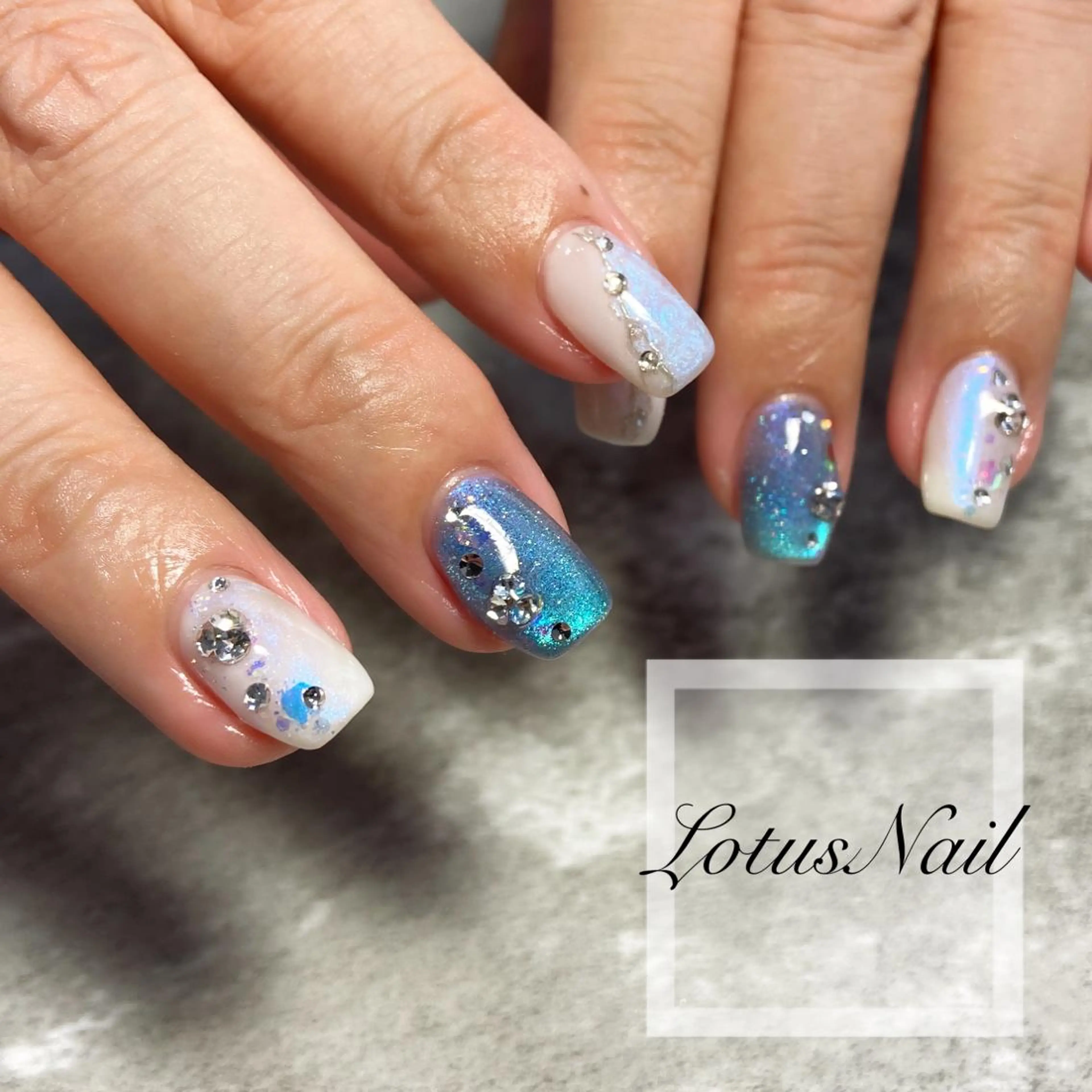 ネイル ハンドネイル Lotus Nailのネイルデザイン