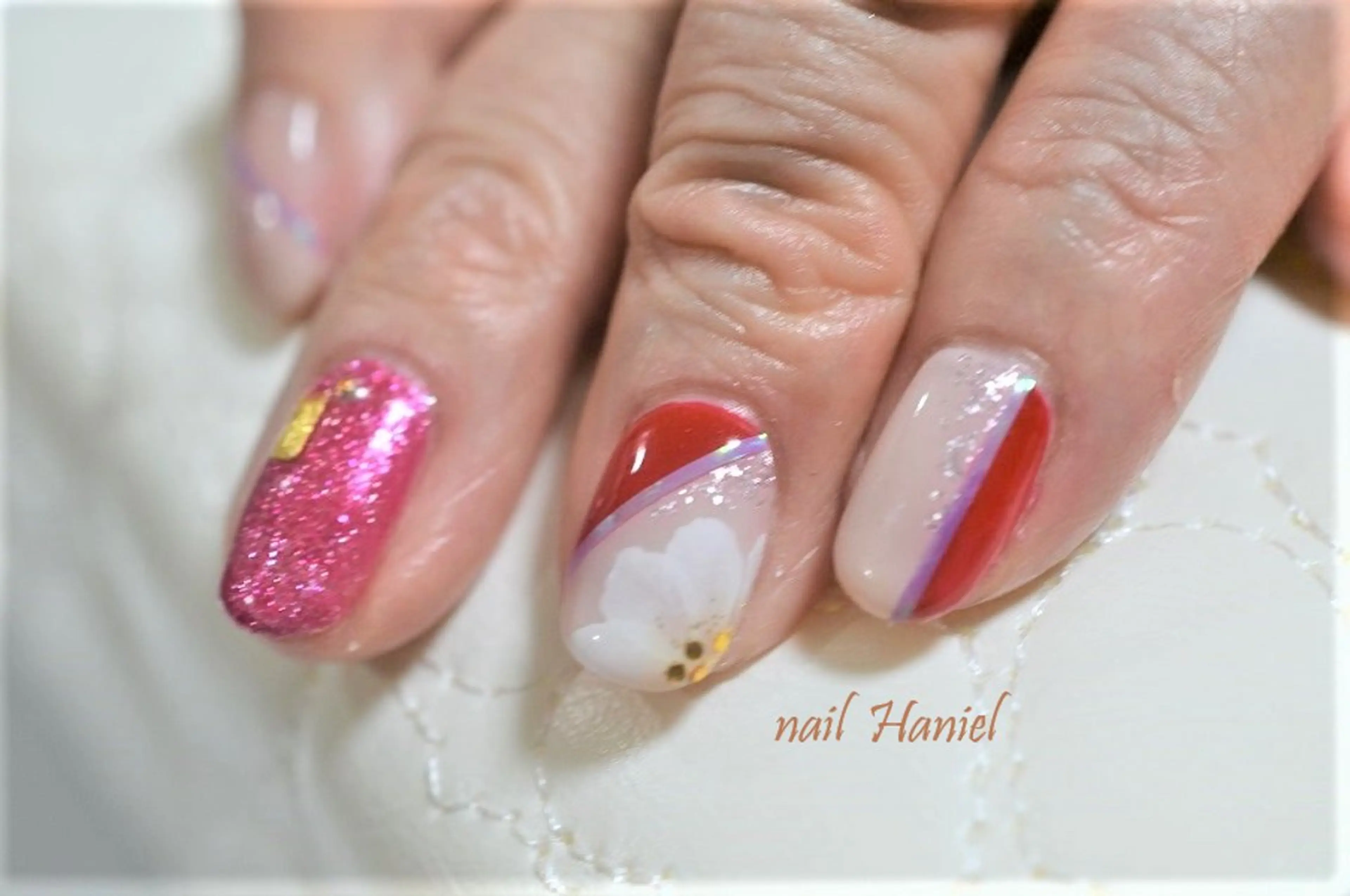 ネイル ジェルネイル オフィスネイル パラジェル 冬ネイル クリスマス ハンドネイル nail Haniel所属・半蔵門サロンハニエル 魅神 ちよのネイルデザイン