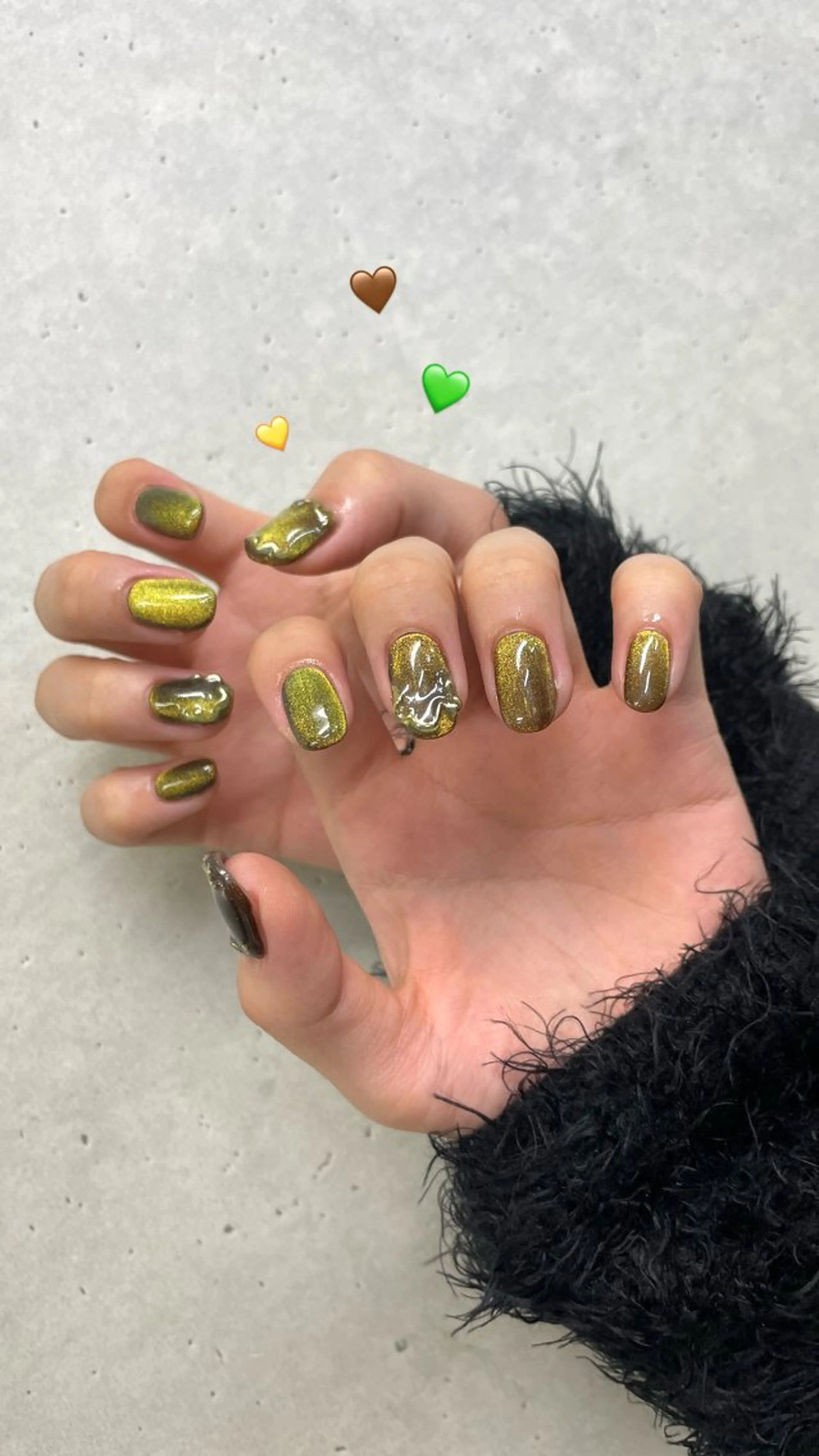 ネイル アートネイル キラキラネイル ニュアンスネイル ワンホンネイル ☃️Nobody_ Renのネイルデザイン
