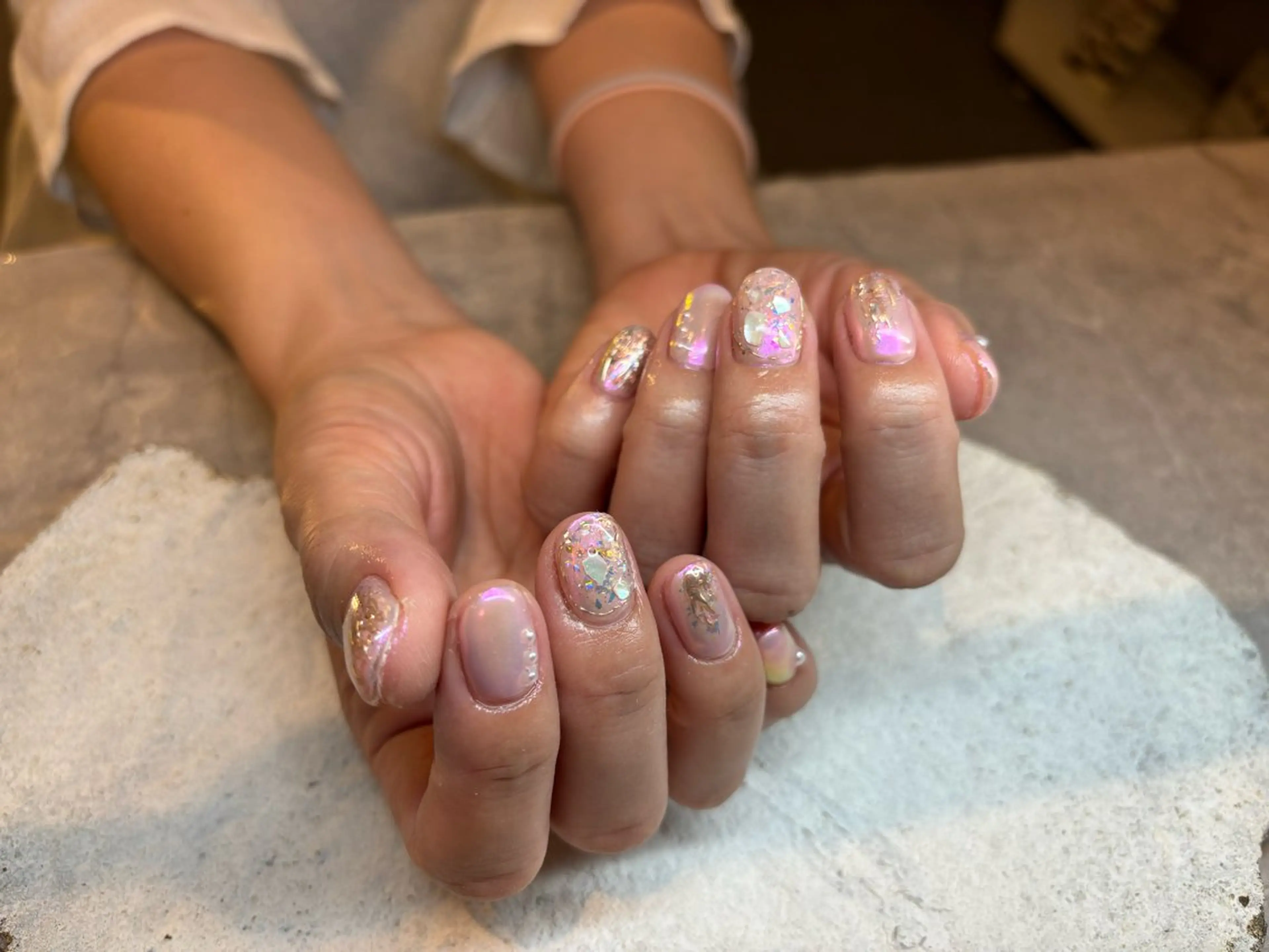 ネイル オーロラネイル キラキラネイル ピンク HONOKA W 【深江橋店】のネイルデザイン