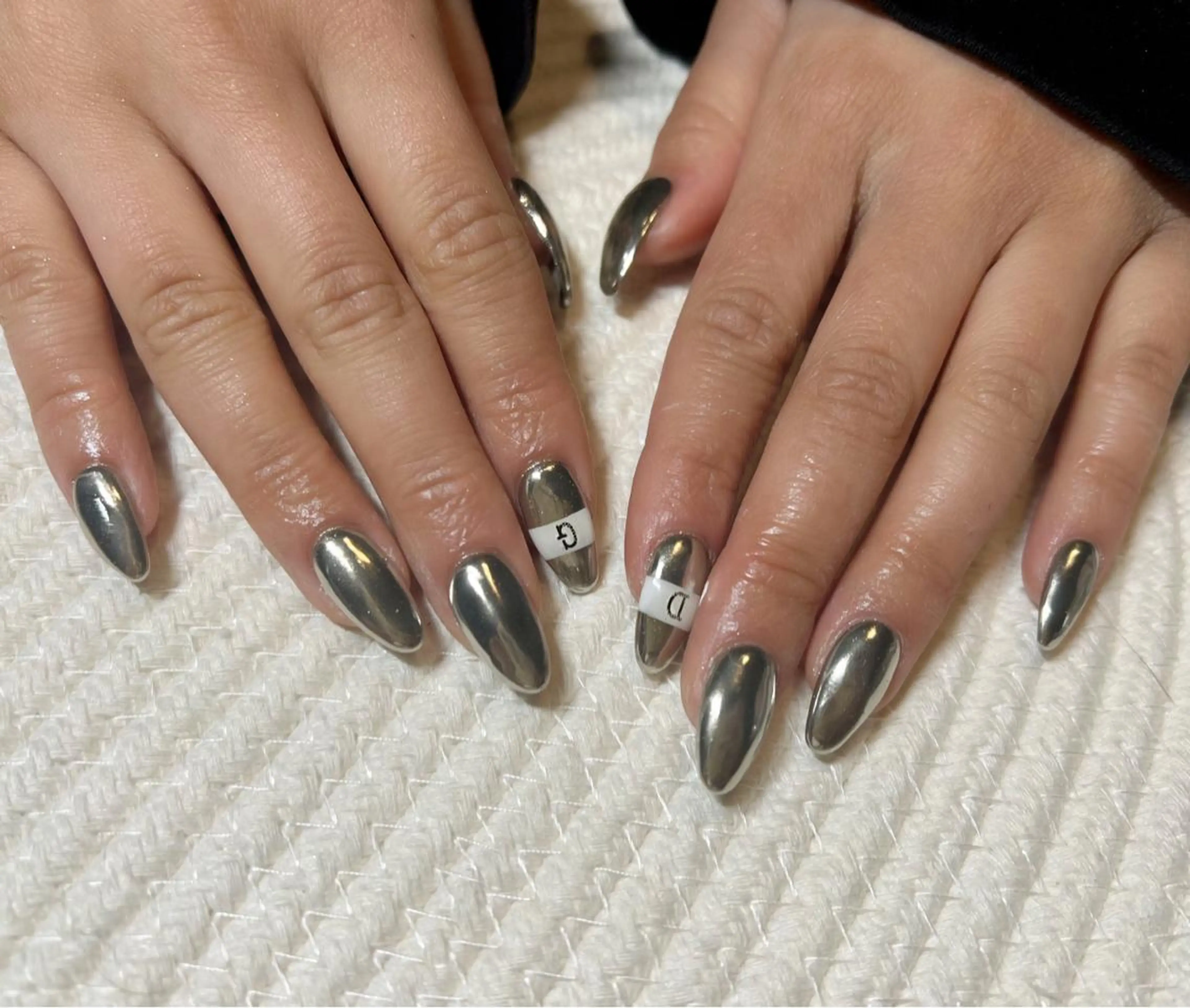 ネイル ハンドネイル liberté (リベルテ)のネイルデザイン