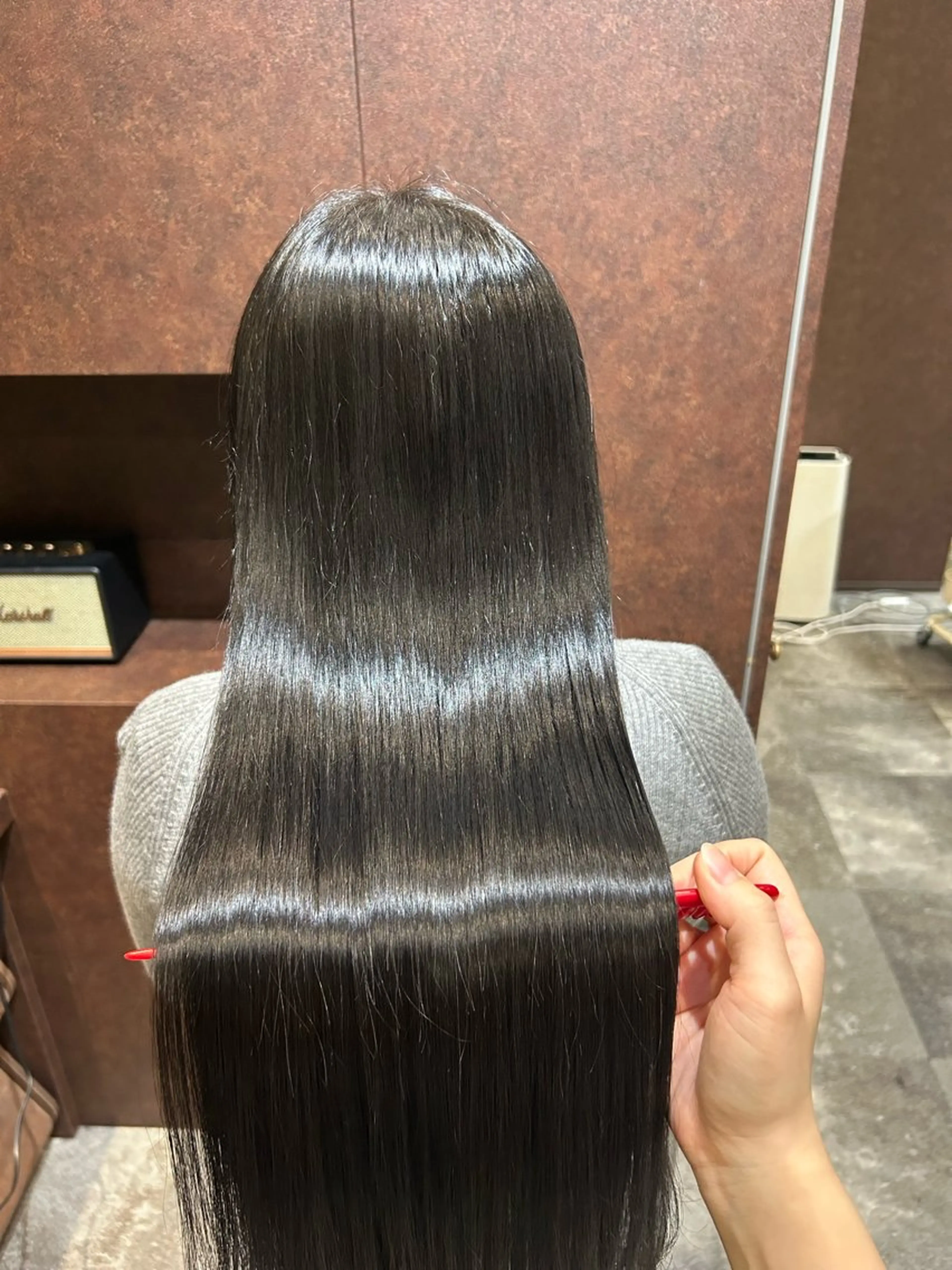 ロング カット ヘアカラー トリートメント LORE所属・髪質改善✨美髪矯正✨ KAREN🍓のヘアスタイル