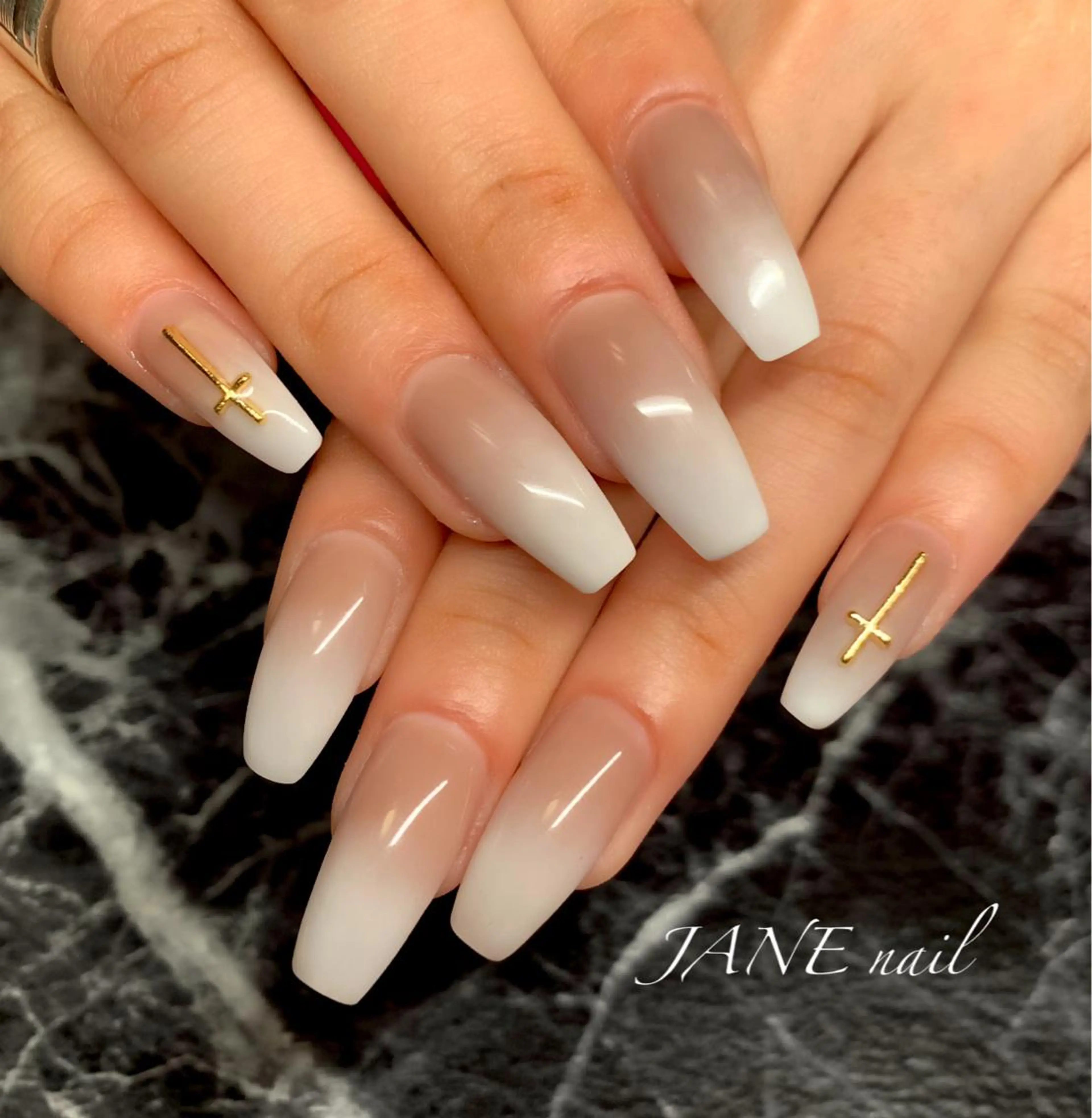 ネイル ホワイト Nail Salon JANEのネイルデザイン