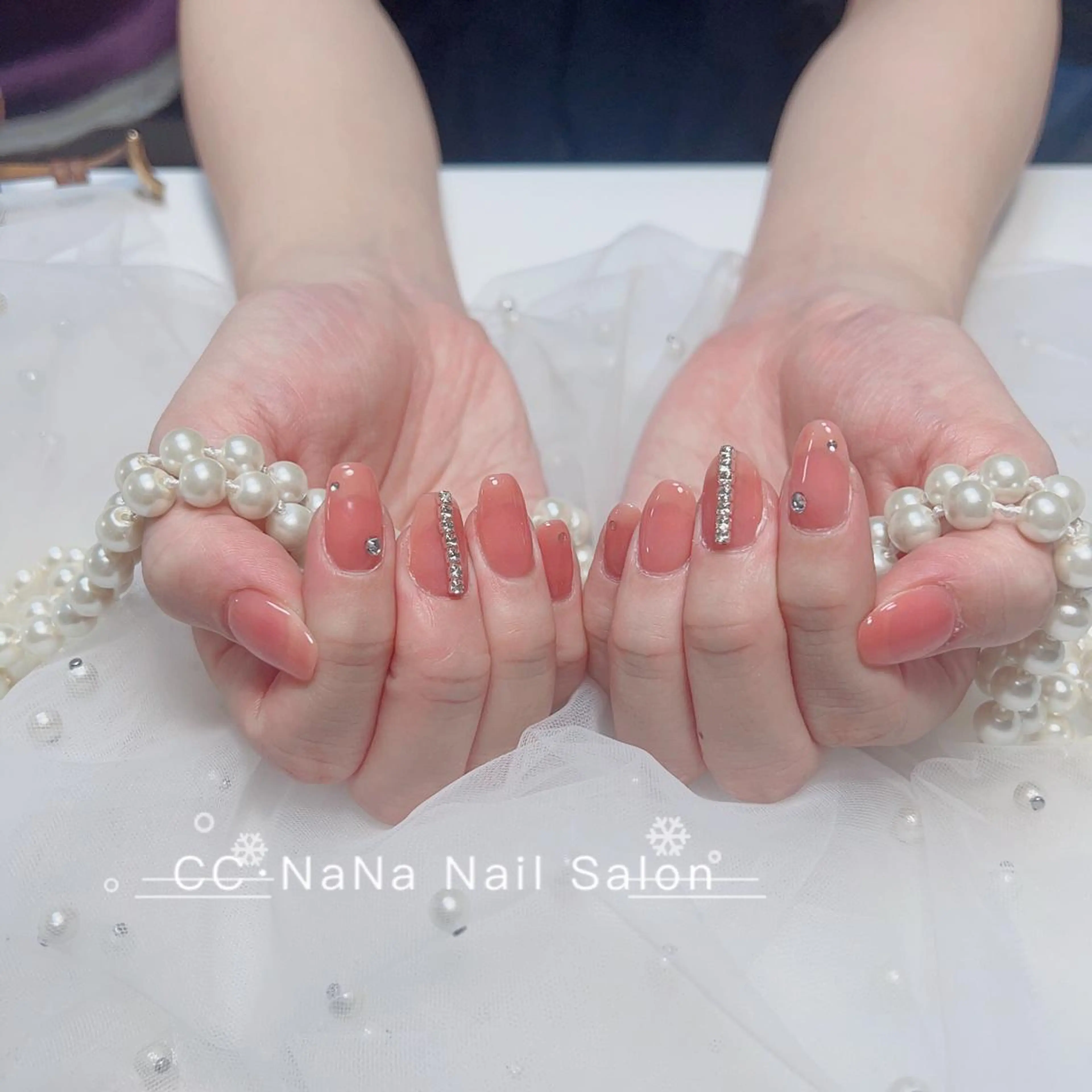 ネイル ジェルネイル パラジェル スカルプネイル ワンホンネイル ハンドネイル CC  NaNa ワンホンネイル🌙Nのネイルデザイン
