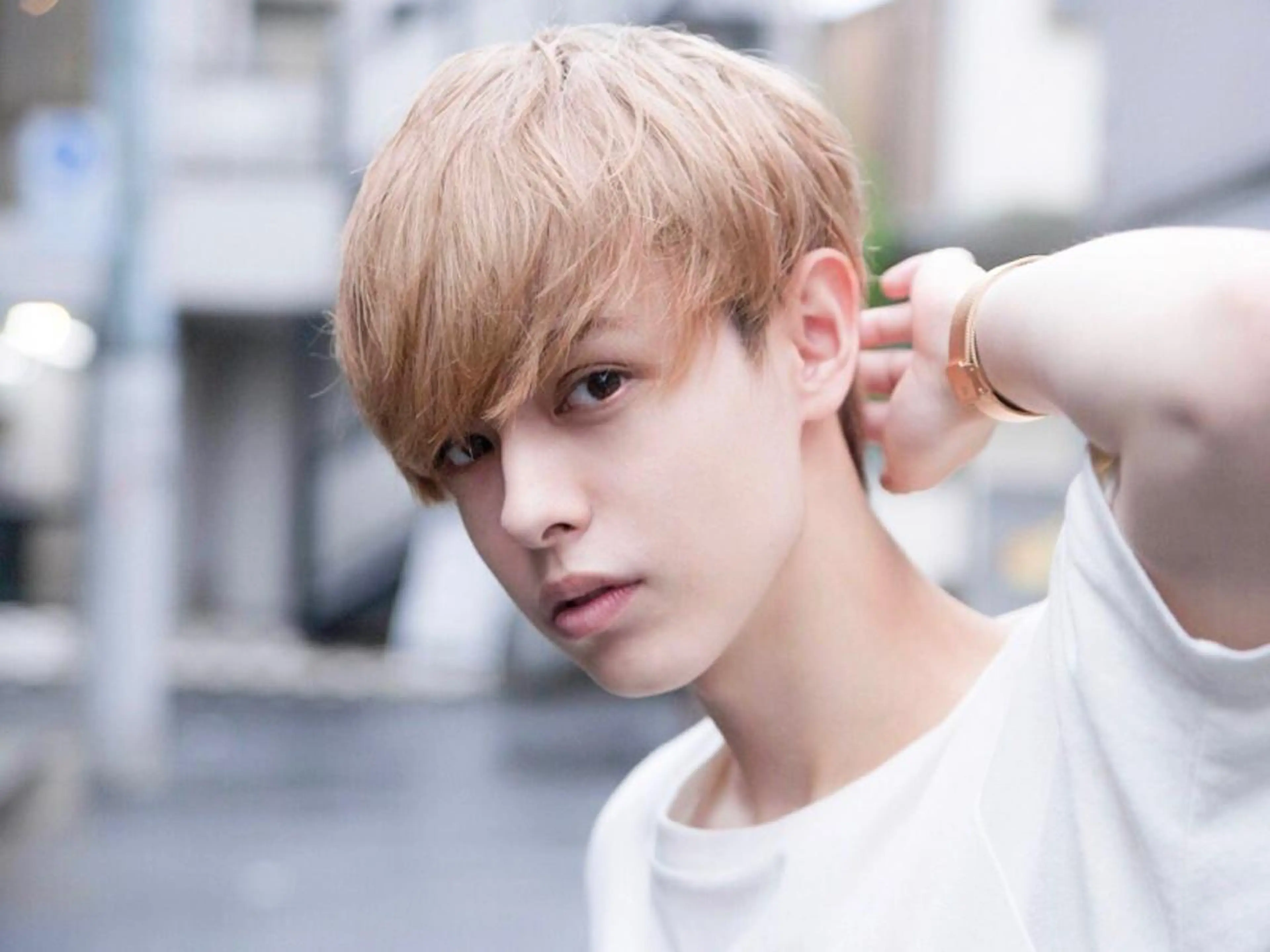 ショート カラー hao所属・西山 頌太のヘアスタイル