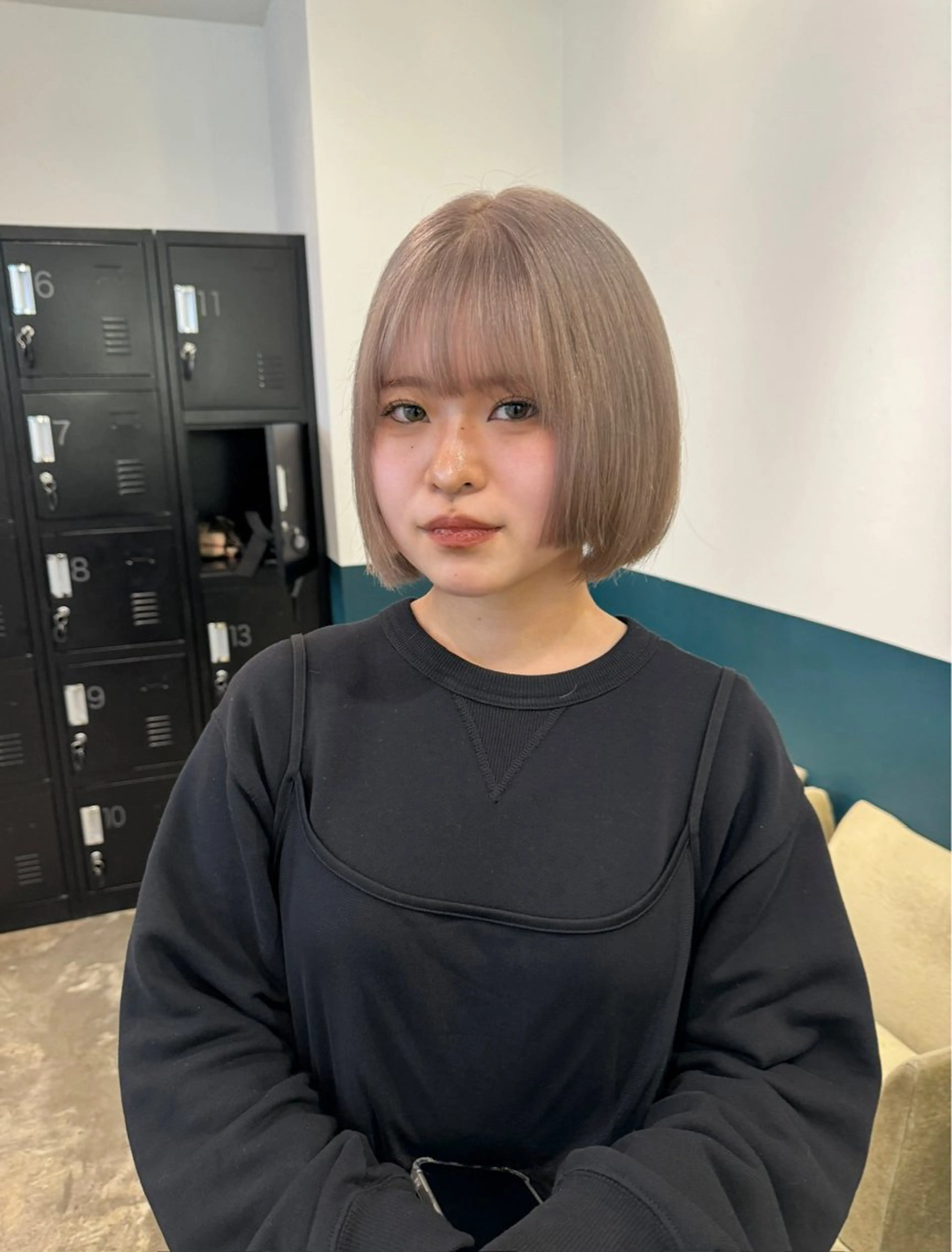 ショート ヘアカラー 聖斗 /ハイトーン/パーマのヘアスタイル