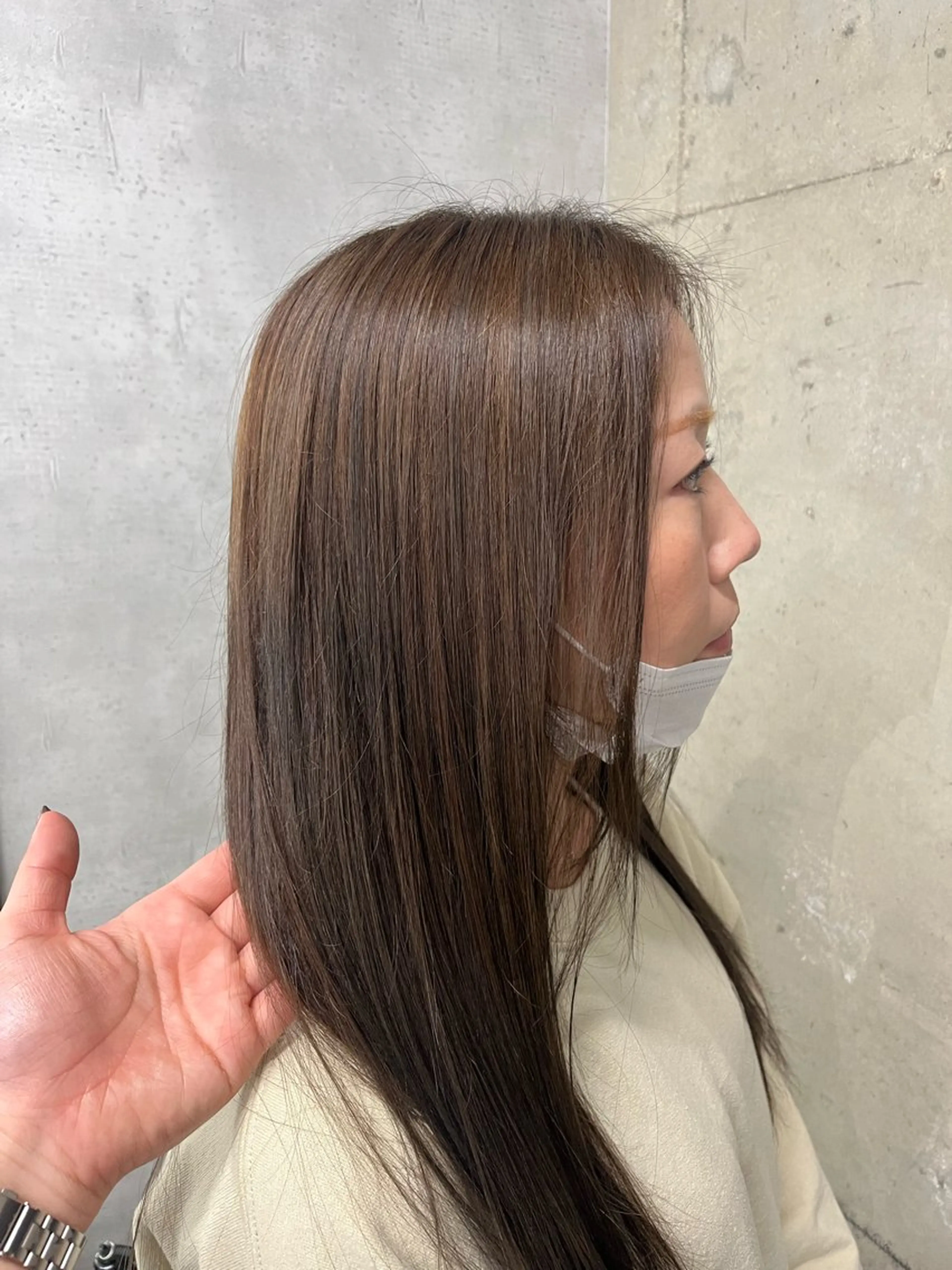 ロング カラー ハイライトカラー ハイライト anon Loemのヘアスタイル