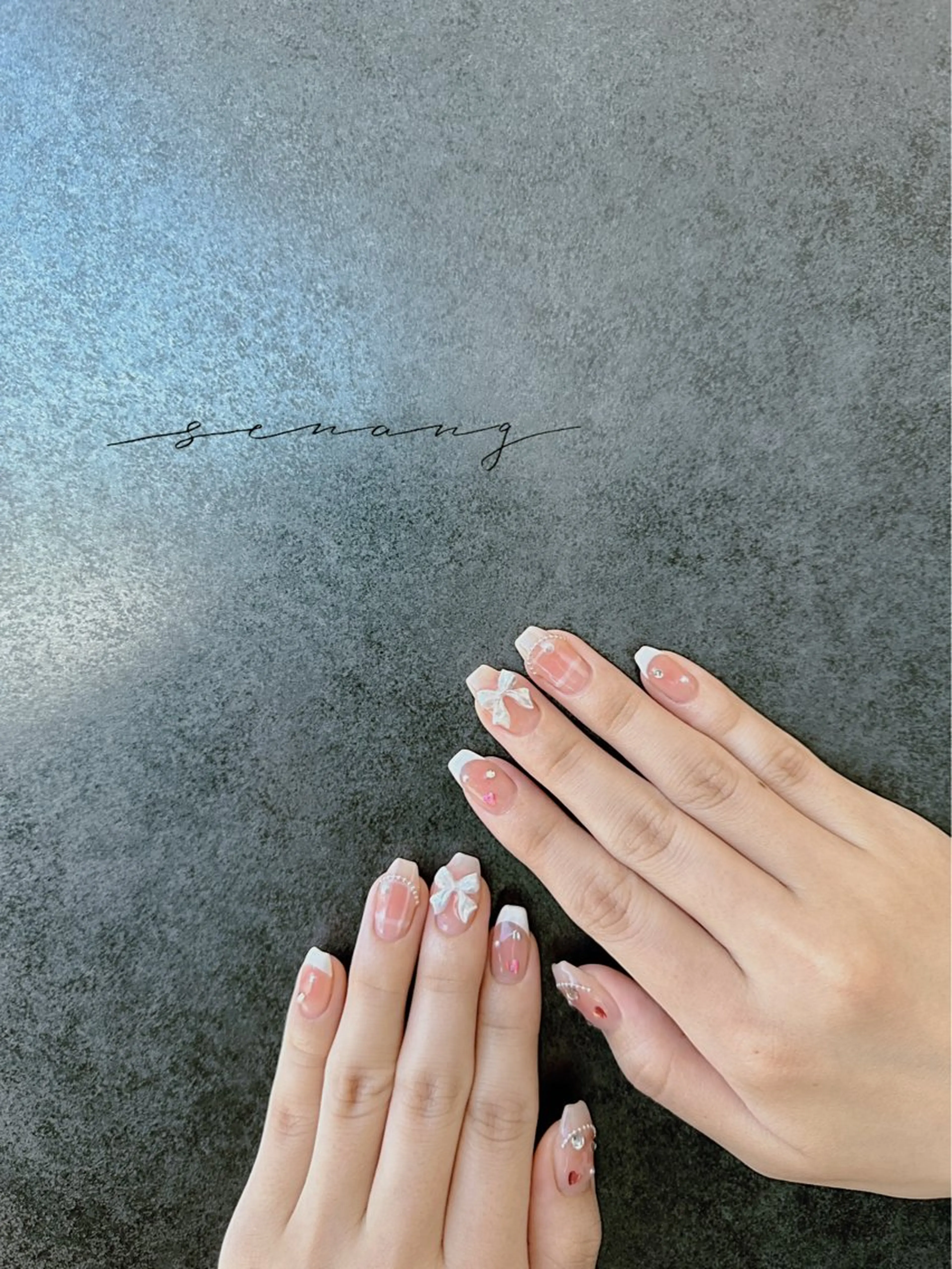 ネイル チークネイル ワンホンネイル ハンドネイル senang所属・senang nailのネイルデザイン