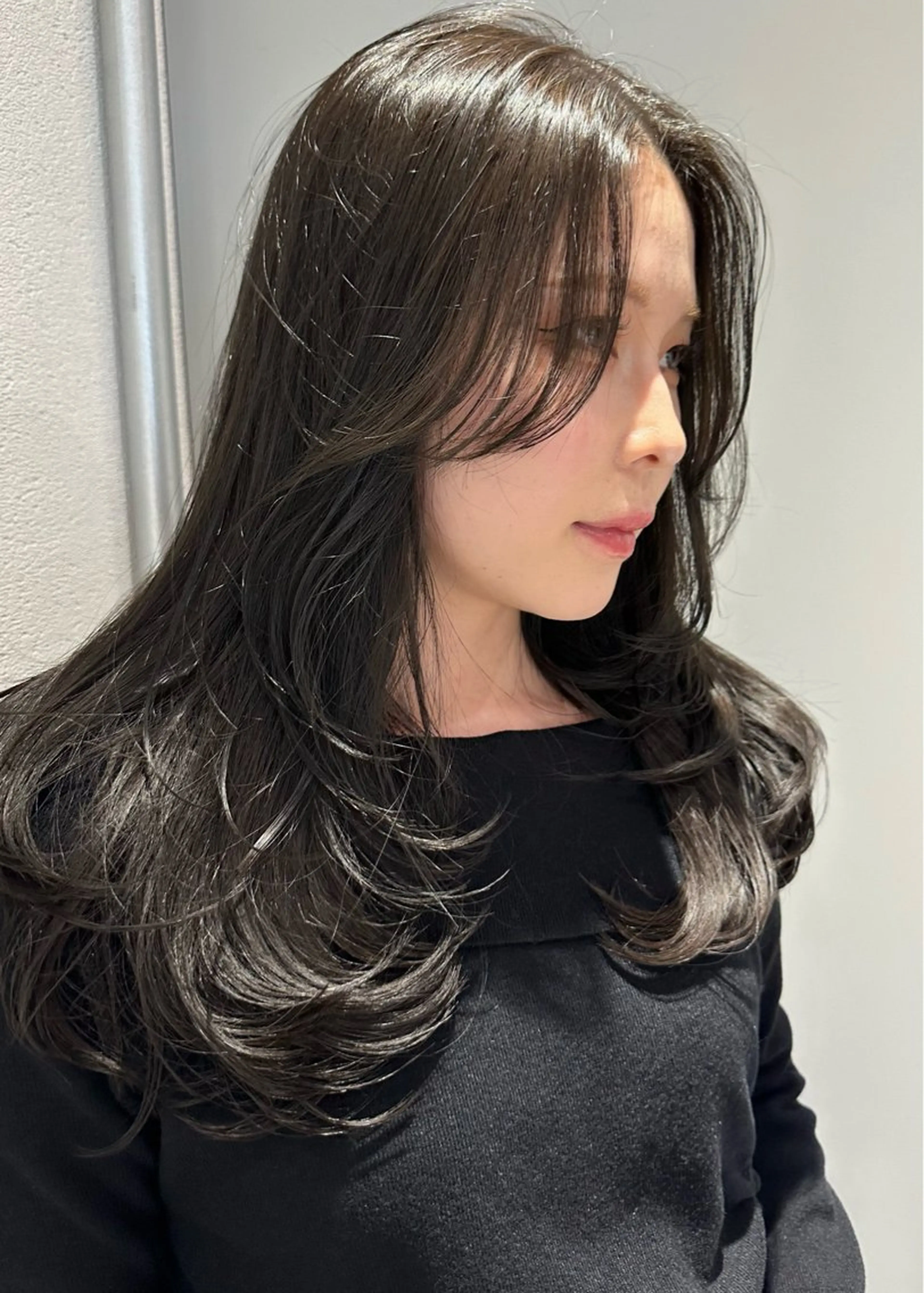 ミディアム カラー カット ヘアカラー トリートメント 海外風 レイヤー 💠MIKUのヘアスタイル