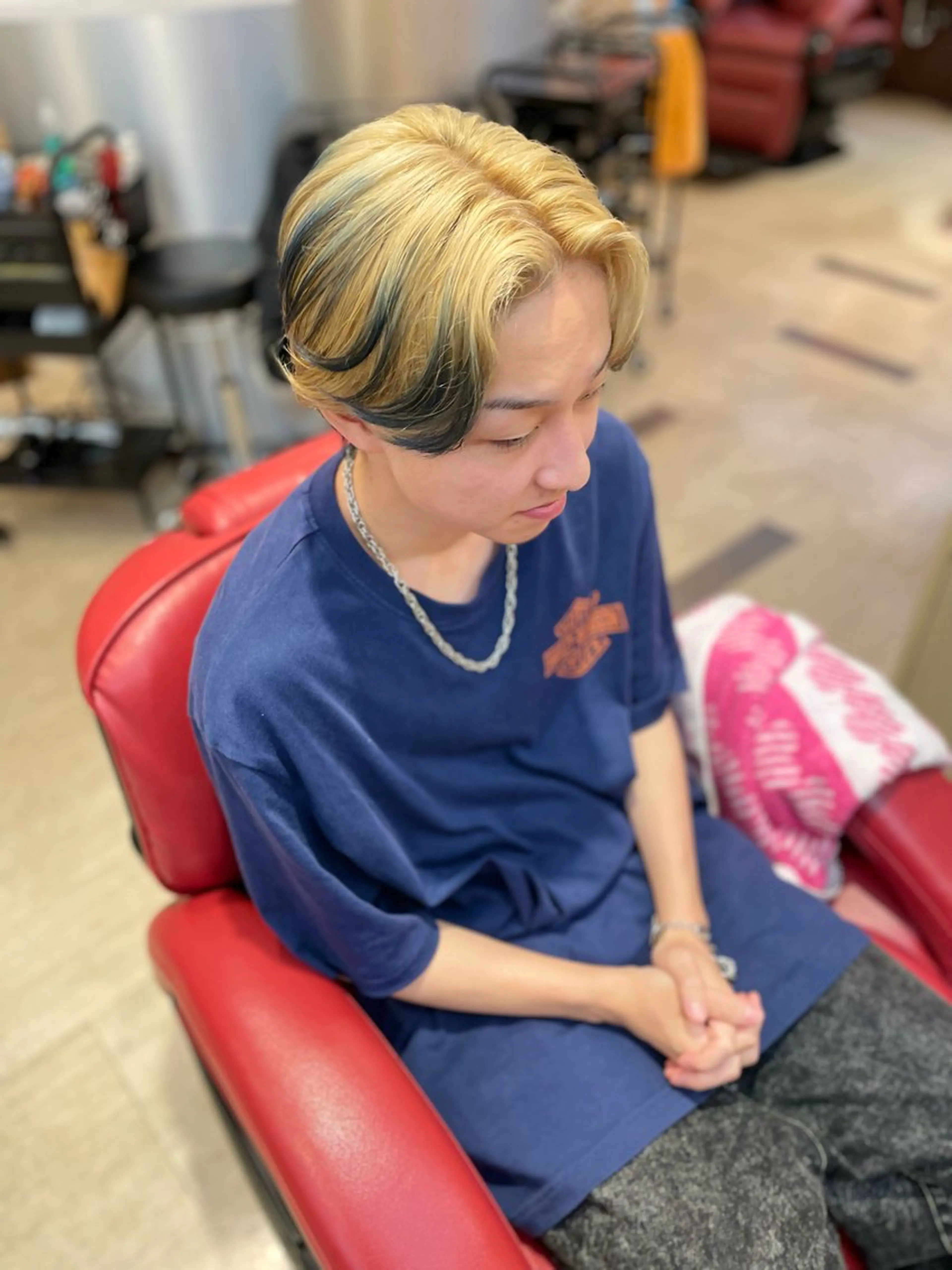 ミディアム カラー パーマ ミディアムパーマ ニュアンスパーマ BARBER Re所属・副島 拓音のヘアスタイル