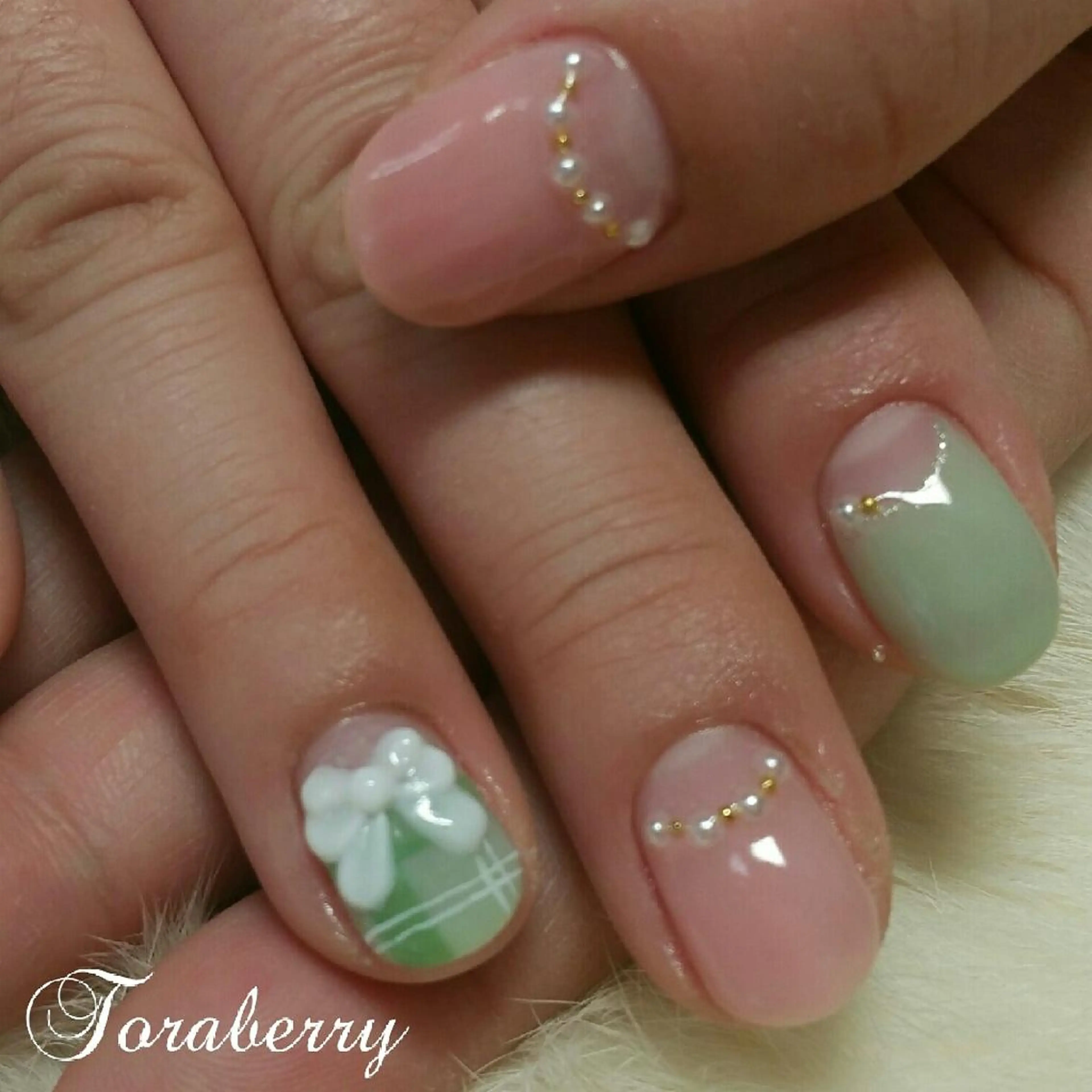 ネイル ハンドネイル ネイリスト なつみのネイルデザイン