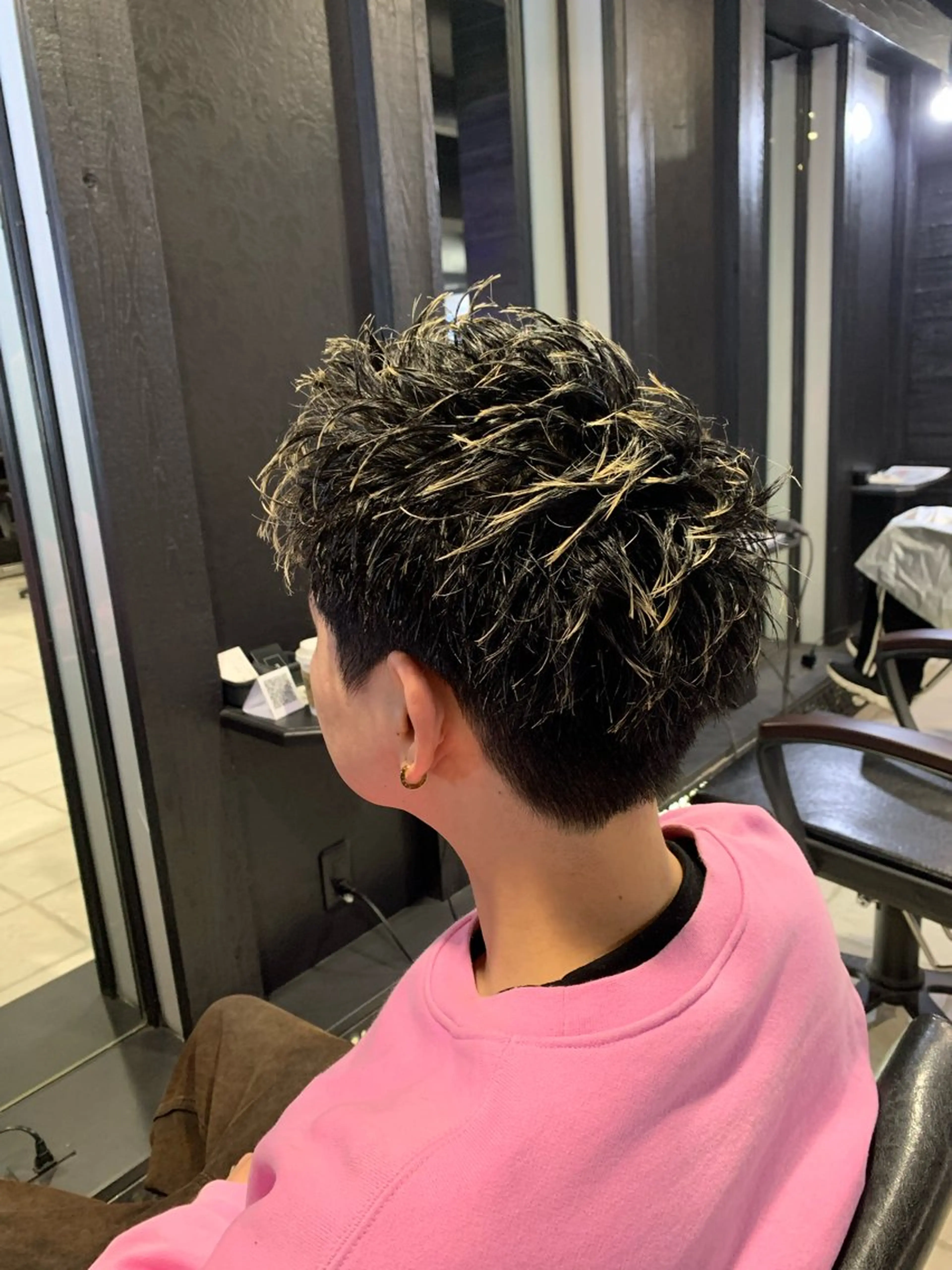 ショート メンズ スパイキーショート ショートヘア カット ヘアセット メンズパーマ/難波/ 心斎橋　室園亮佑のヘアスタイル