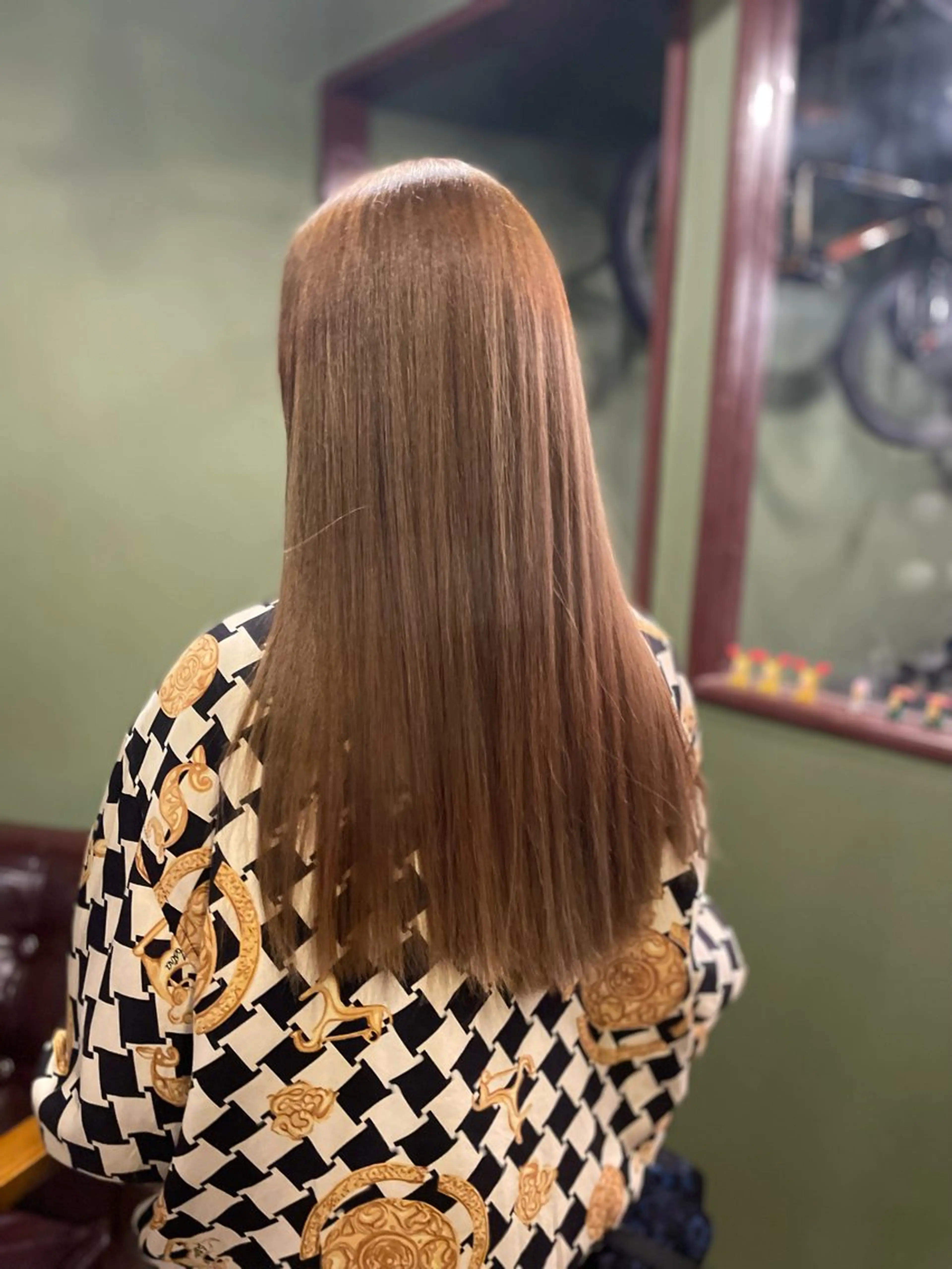 ロング カラー ヘアカラー トリートメント ヘアセット PATH-hair. store/MAIのヘアスタイル