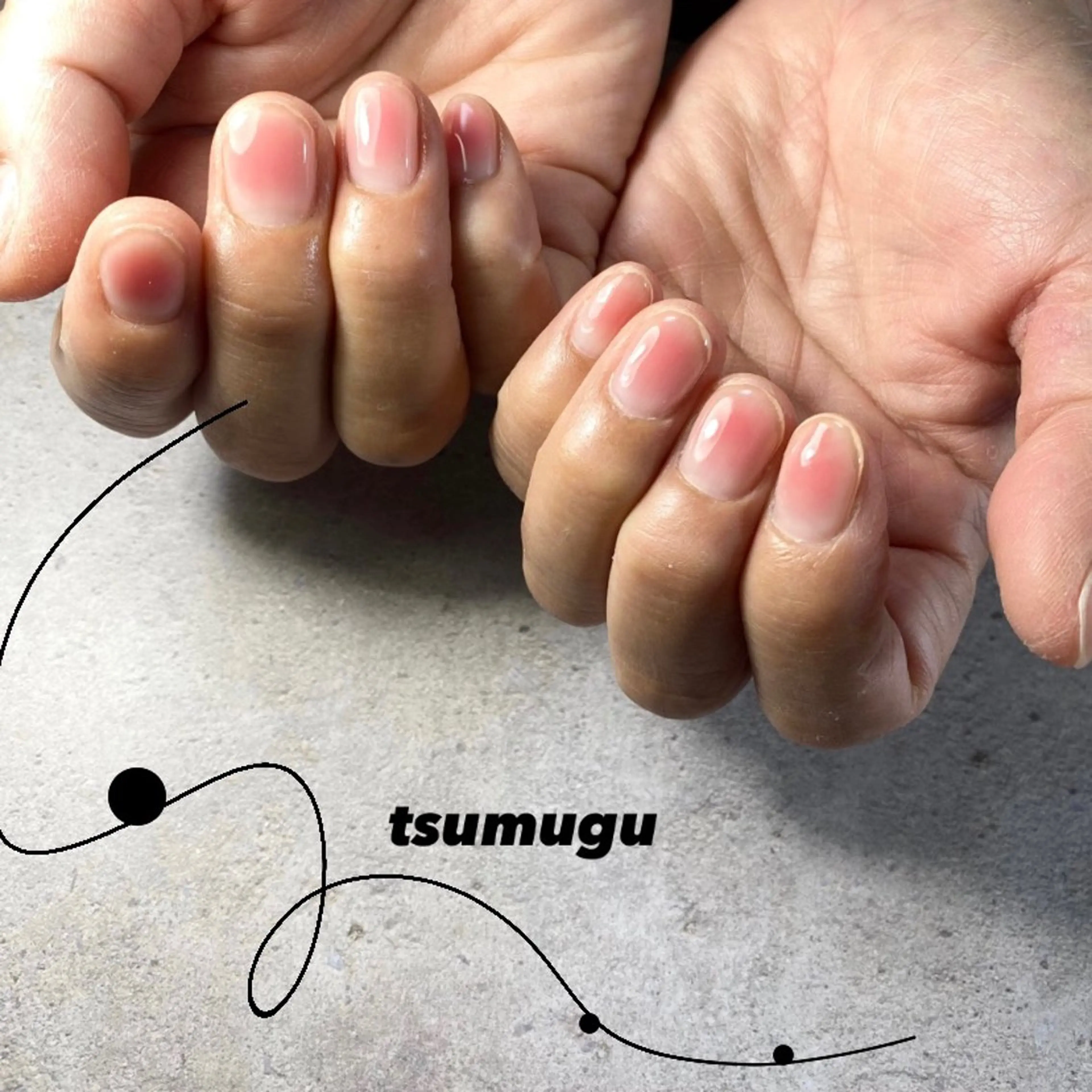 ネイル キラキラネイル マグネットネイル ミラーネイル オフィスネイル シンプルネイル ハンドネイル つむぐ サロンのネイルデザイン