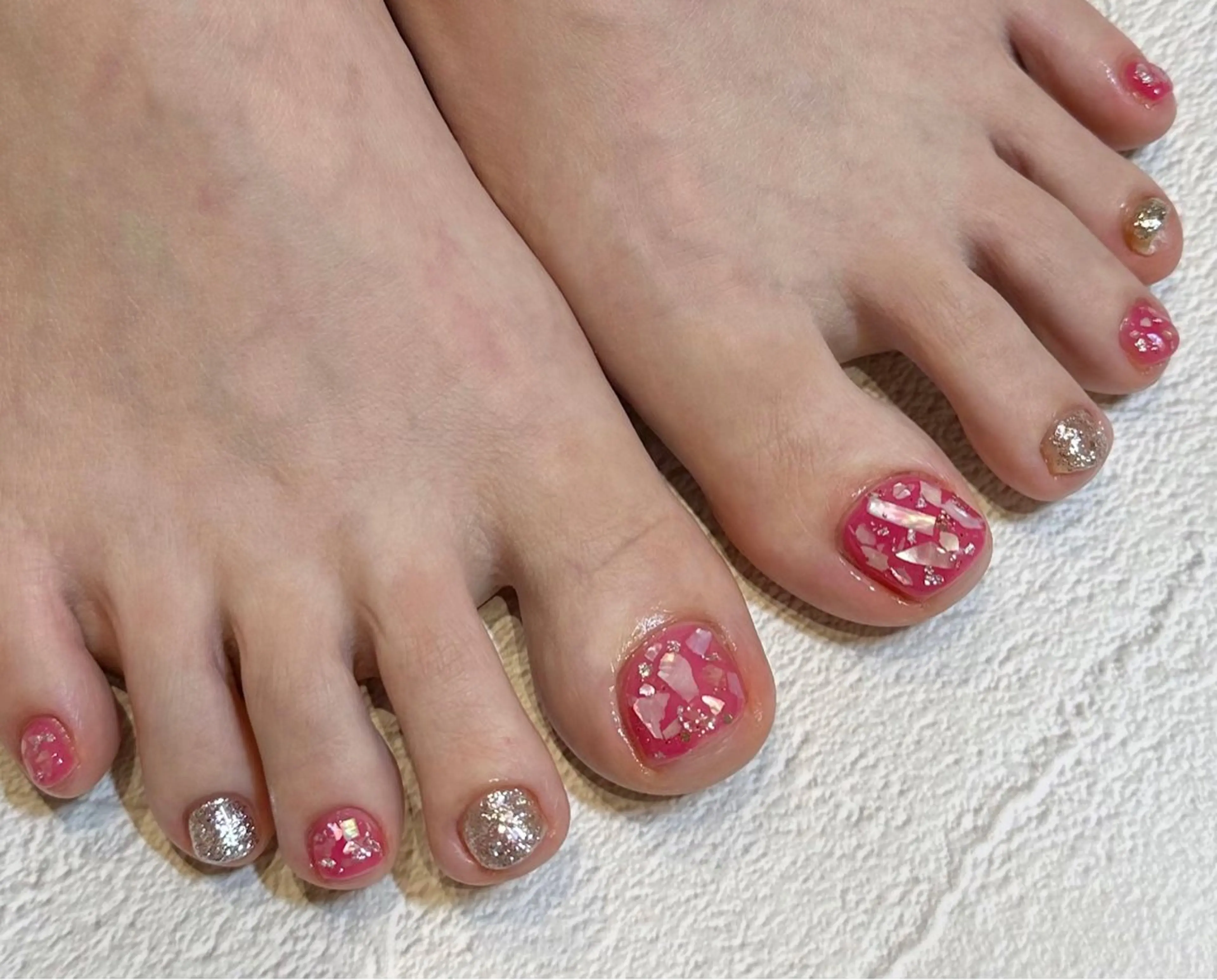 ネイル フットネイル 持ち込み nail salon LiLY.所属・【LiLY.】 yurikaのネイルデザイン