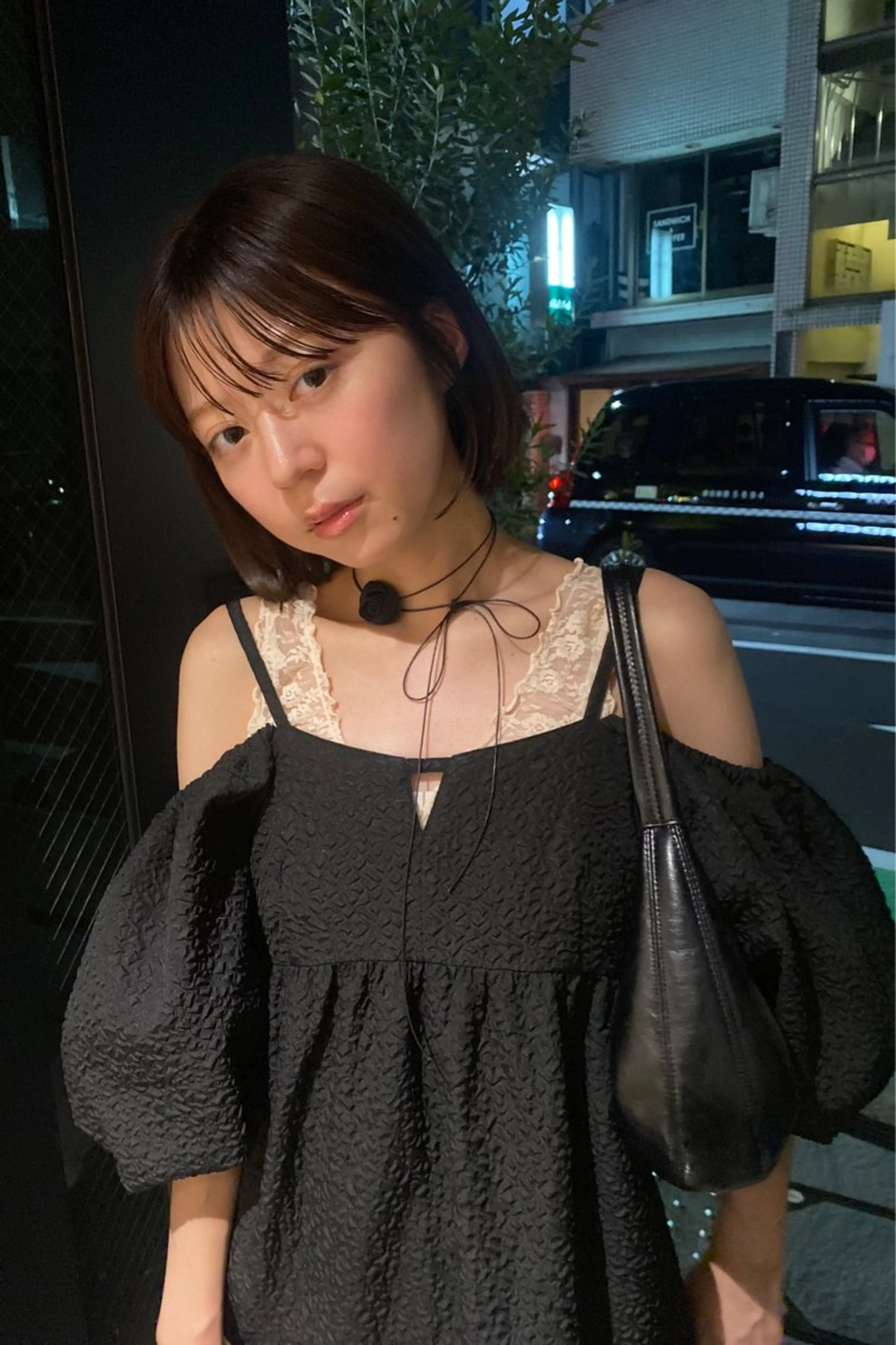ショート ヘアカラー 室谷 侑奈のヘアスタイル