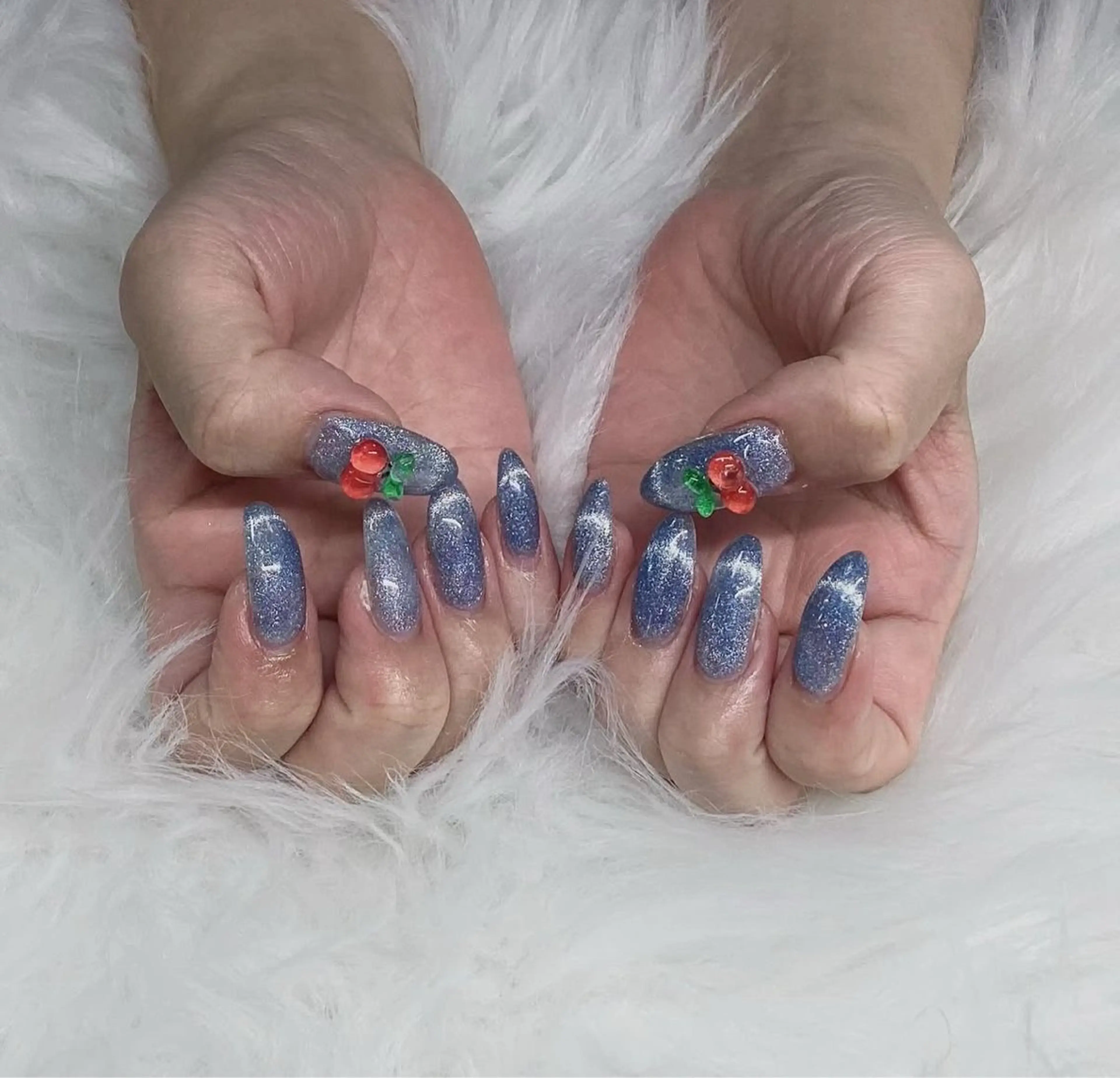 ネイル フレンチネイル マグネットネイル マグネットフレンチ 持ち込み スカルプネイル ハンドネイル nailsalonANNA所属・濱田 杏奈のネイルデザイン