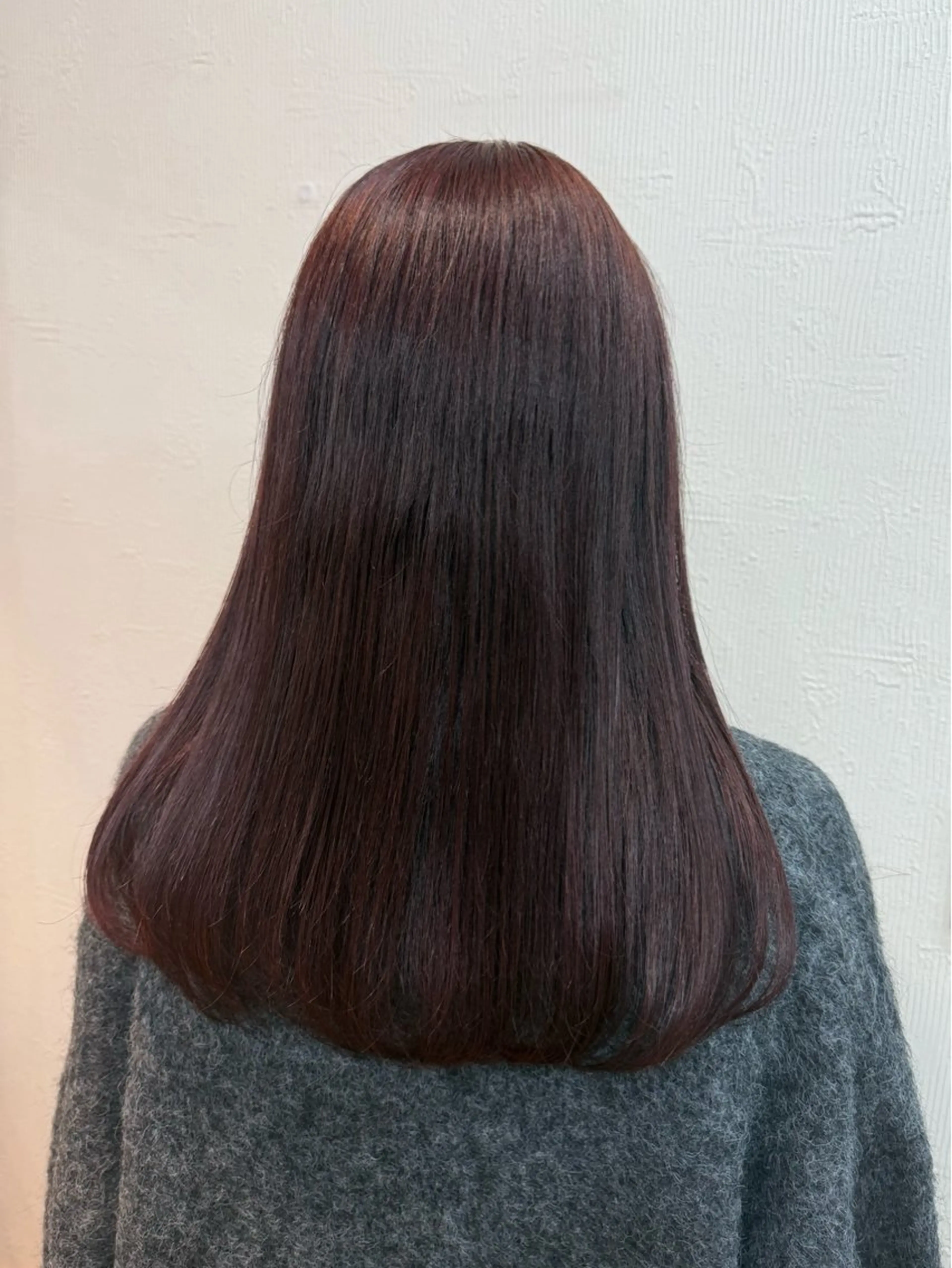ロング ピンクブラウン ヘアカラー トリートメント ヘッドスパ 髪質改善 UN BLEACHのヘアスタイル