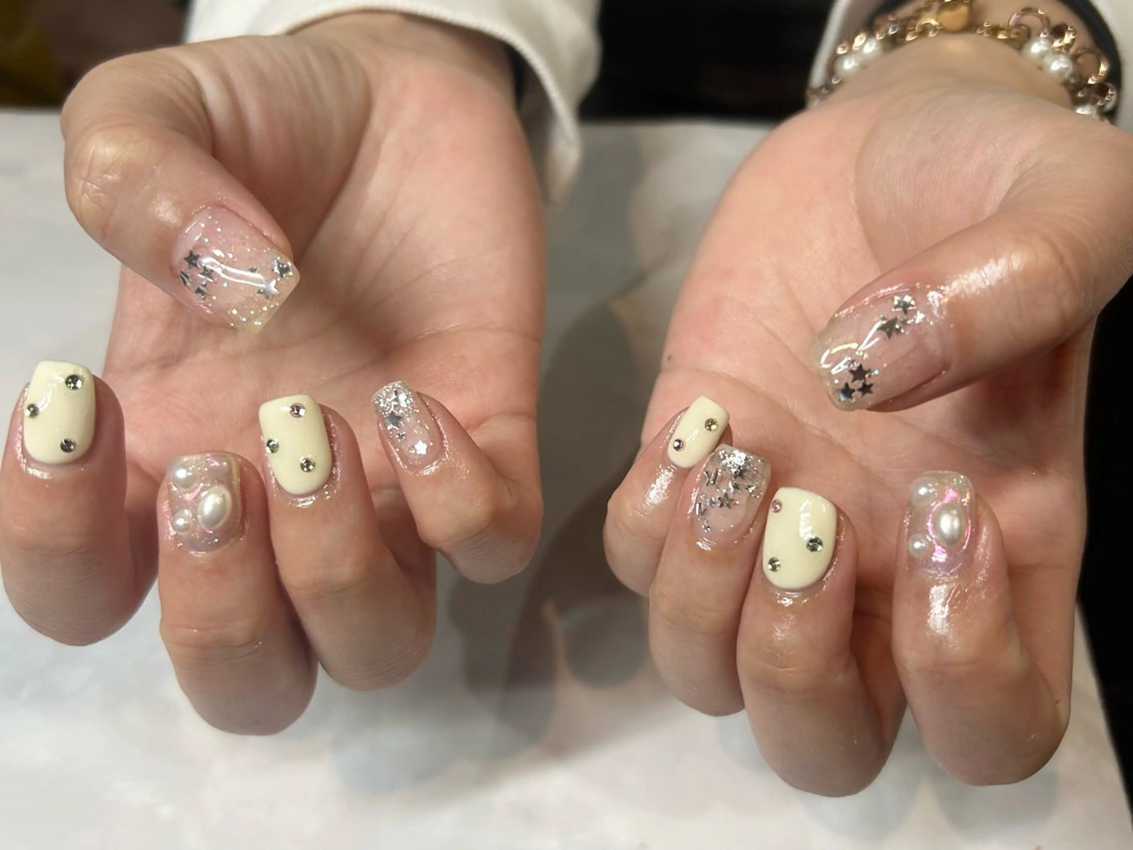 ネイル 持ち込み ハンドネイル Lusso Nozomiのネイルデザイン