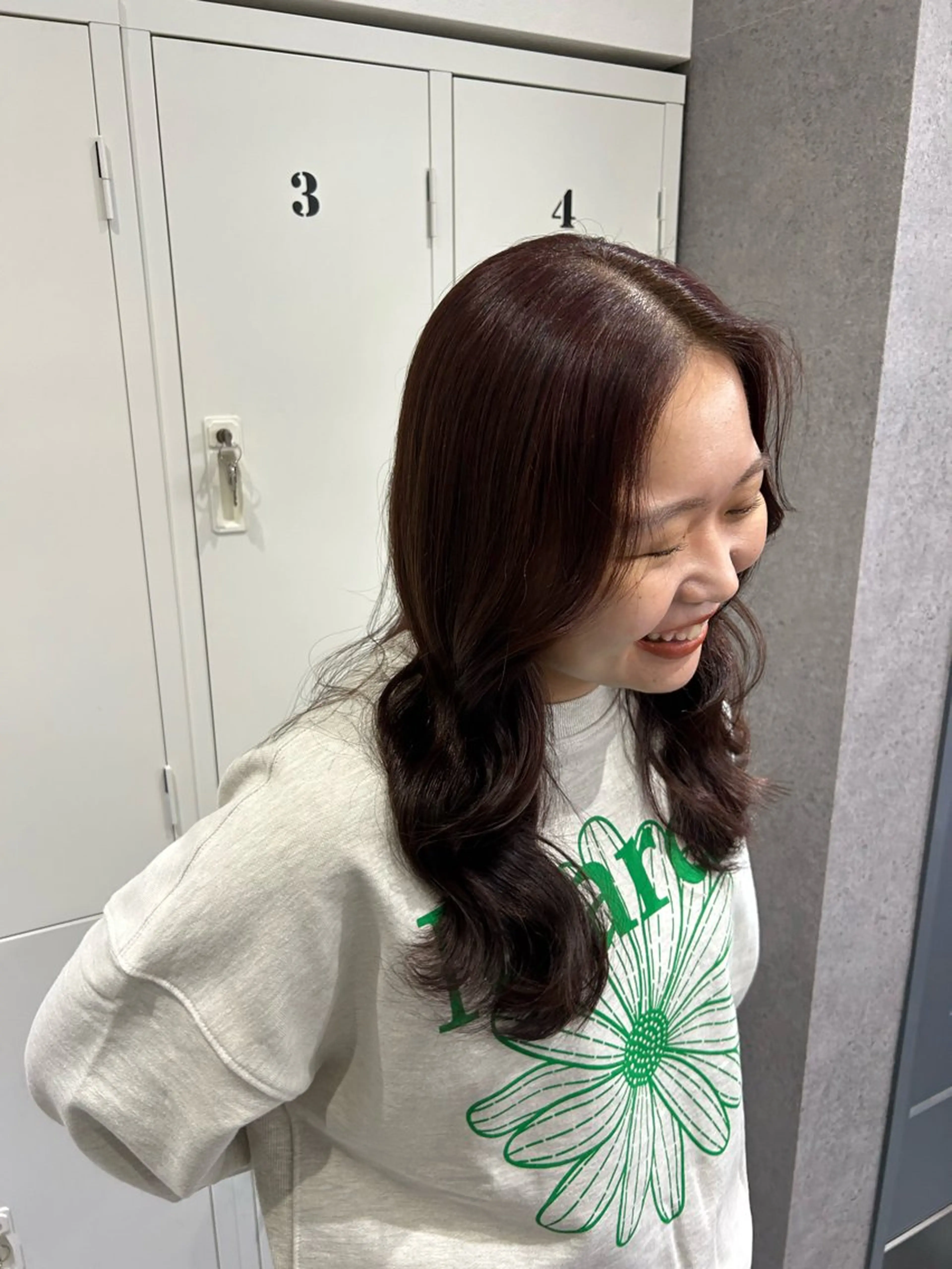 ロング ヘアカラー SAKI🫧透明感 カラー&エクステのヘアスタイル