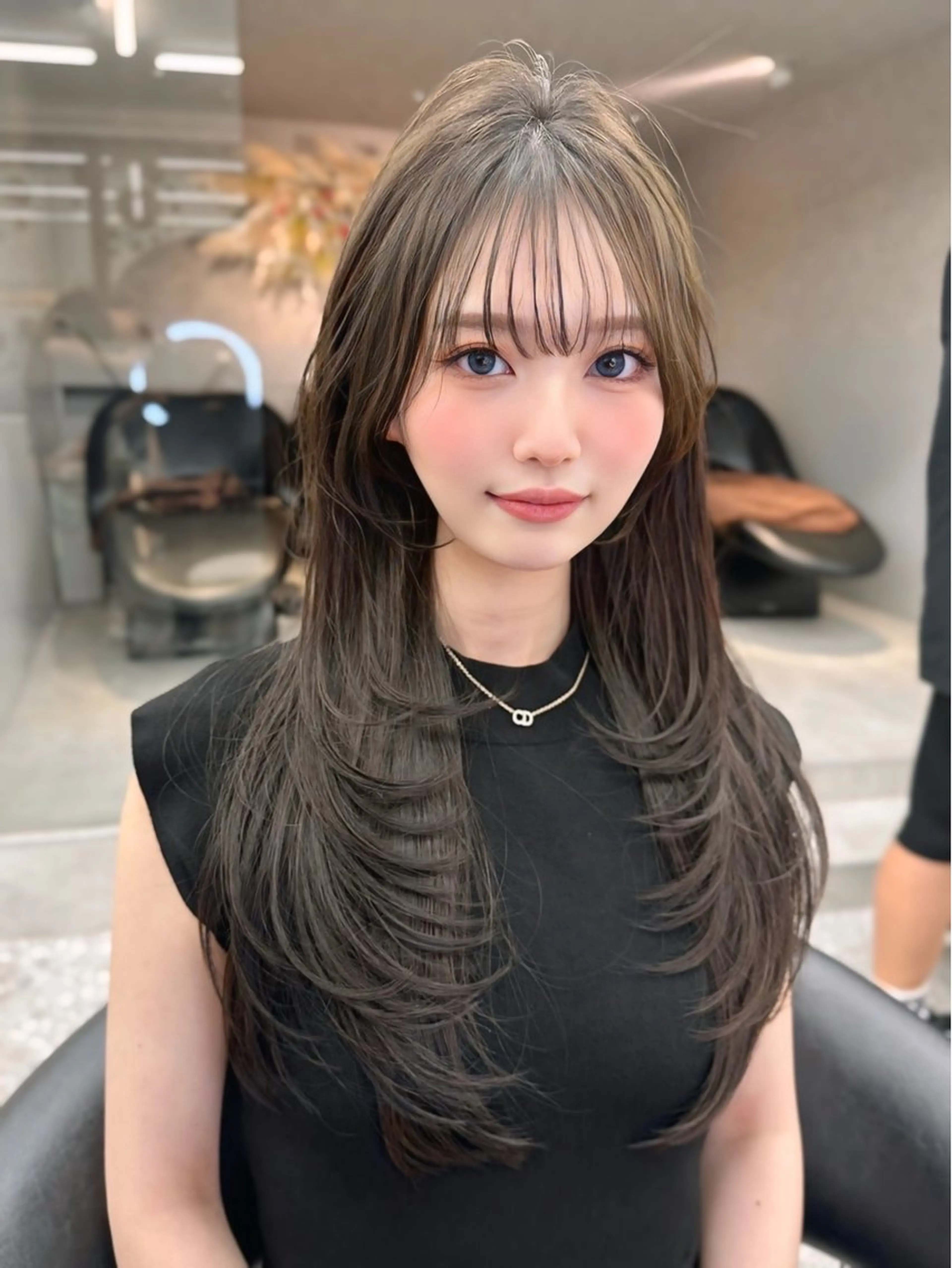 ロング カット ヘアカラー トリートメント 地毛風縮毛矯正 ☘️松井　傑のヘアスタイル