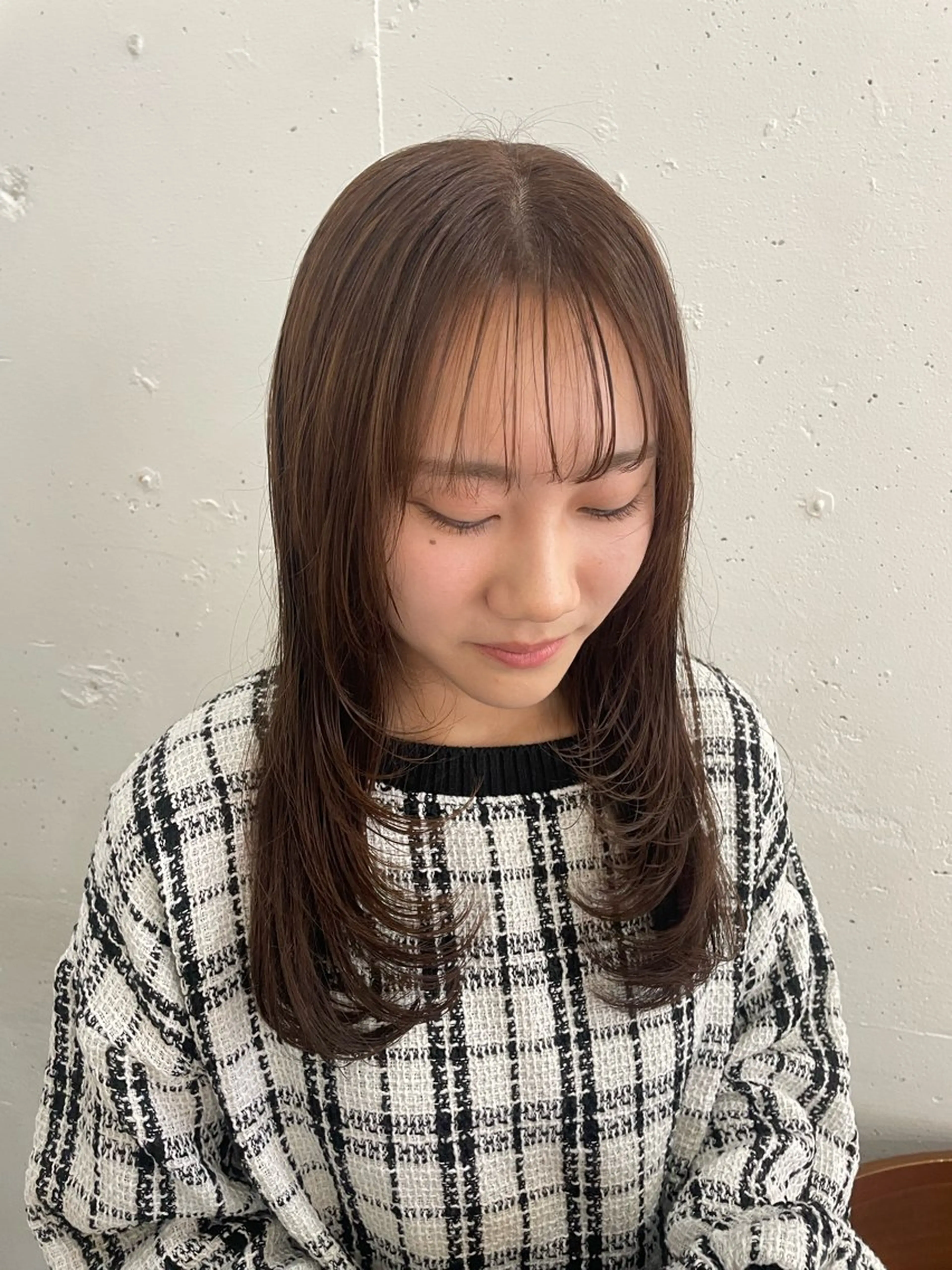 セミロング カラー 韓国風ヘア レイヤーカット ハル🫧エクステ難波 韓国ヘア髪質改善のヘアスタイル