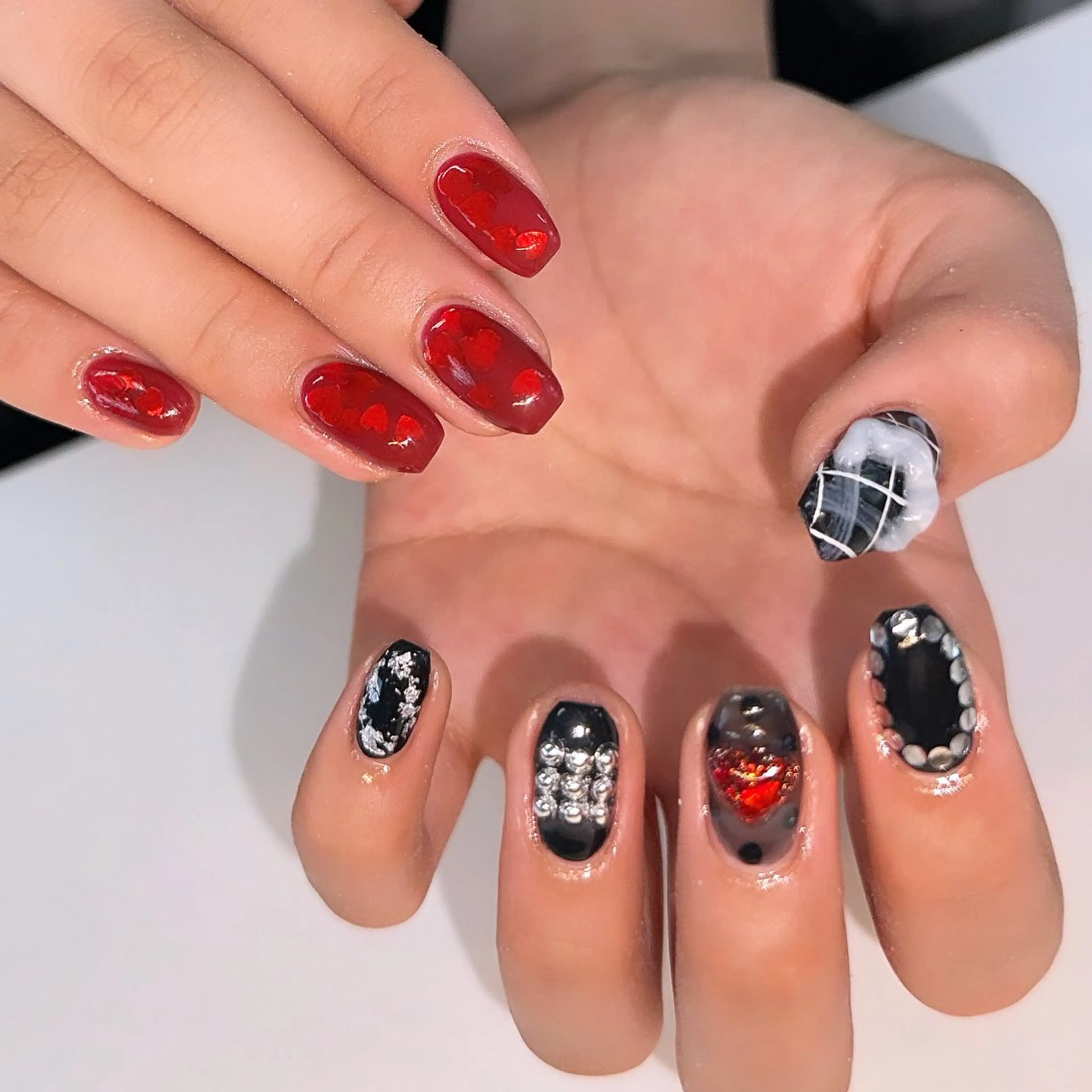 ミディアム ハンドネイル Amo nailのネイルデザイン