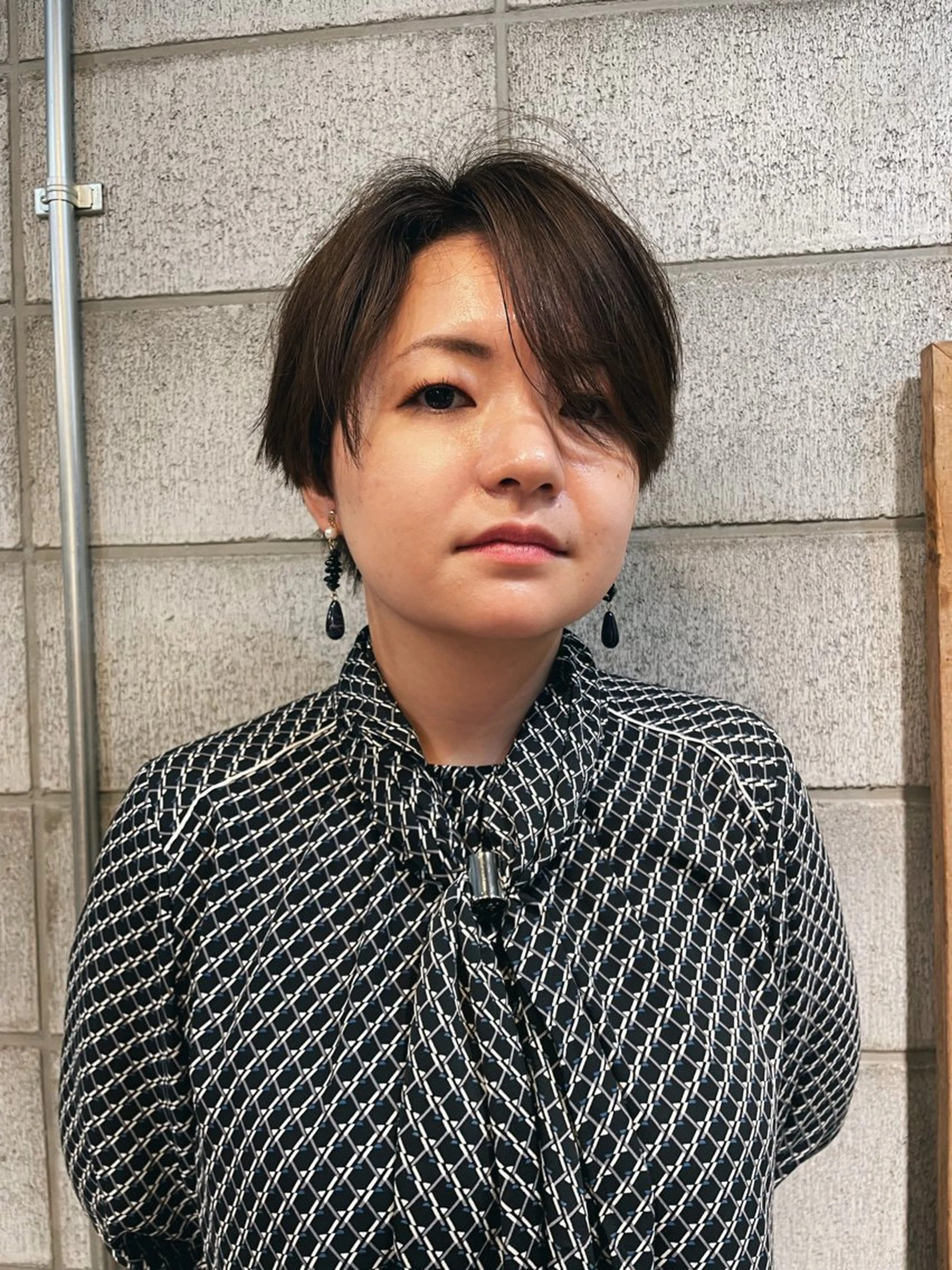 ショート カラー カット ヘアカラー ポミエ恵比寿所属・ショートウルフくせ毛 お任せくださいのヘアスタイル