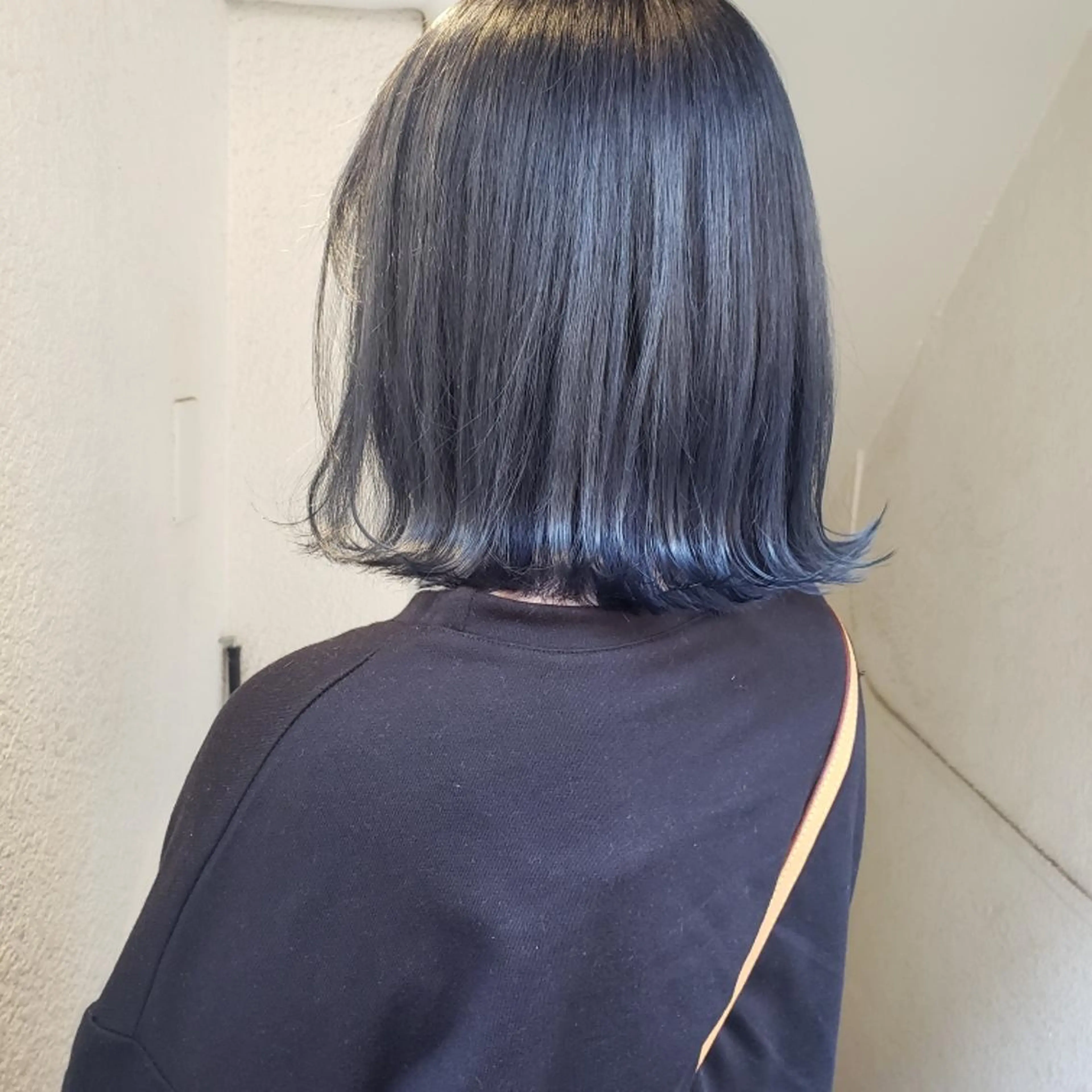 ミディアム ヘアカラー トリートメント 🇰🇷透明感×ハイ トーン🌟tomoのヘアスタイル