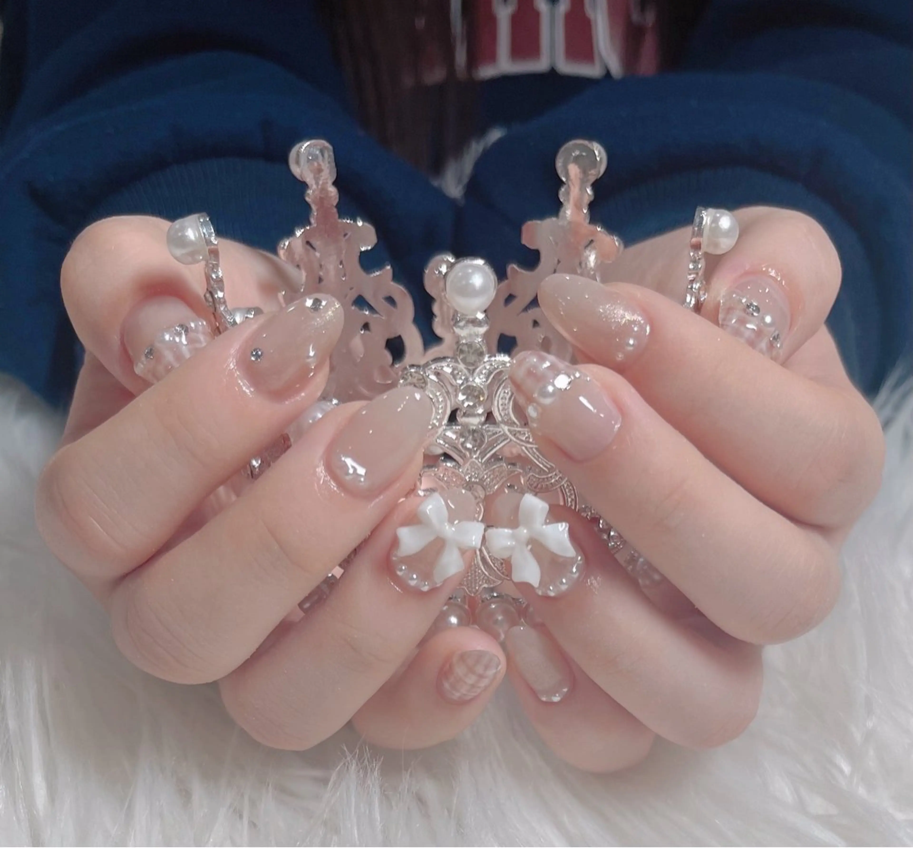 ネイル リボン ツイードネイル ハンドネイル FLY Nail Salonのネイルデザイン