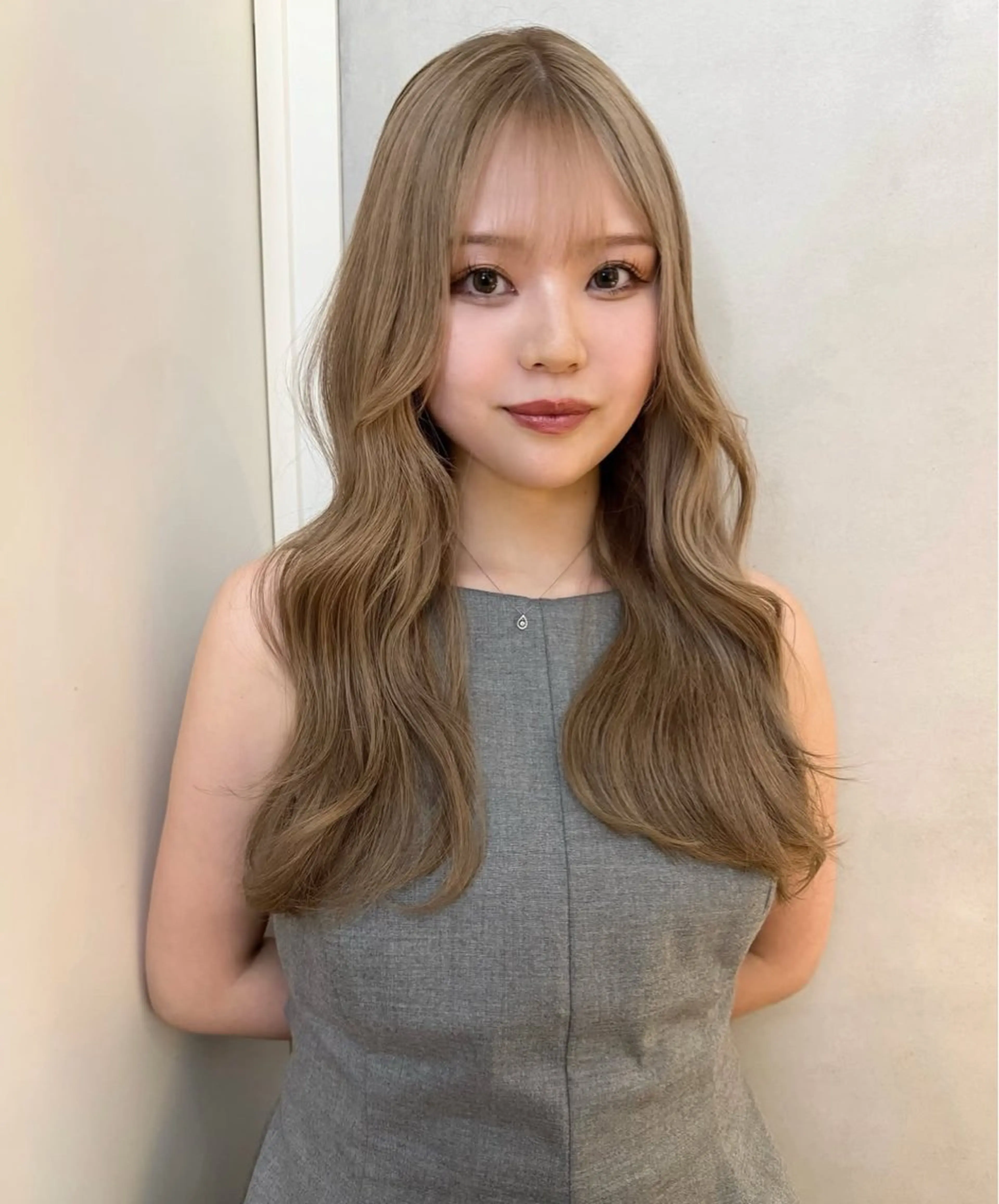 ロング カラー ヘアアレンジ ヘアカラー ハイトーン mamiのヘアスタイル